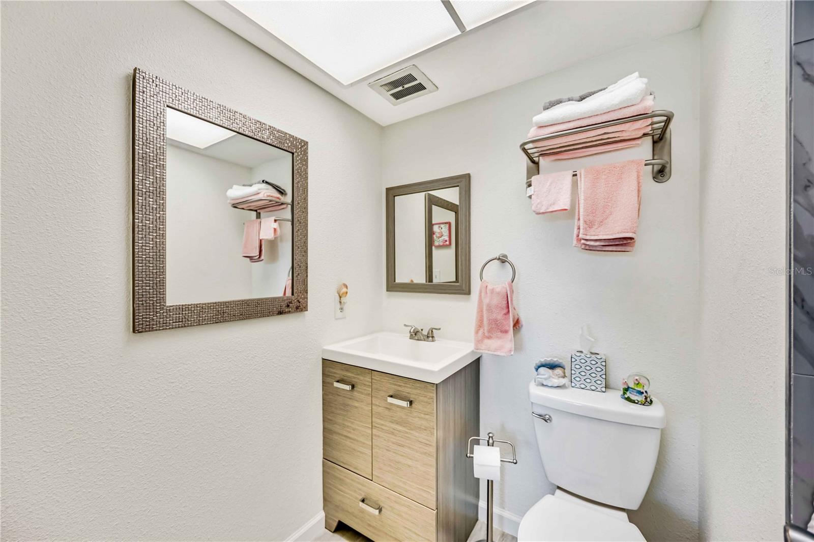 708 TAMIAMI TRL S #103, VENICE, FL, 34285