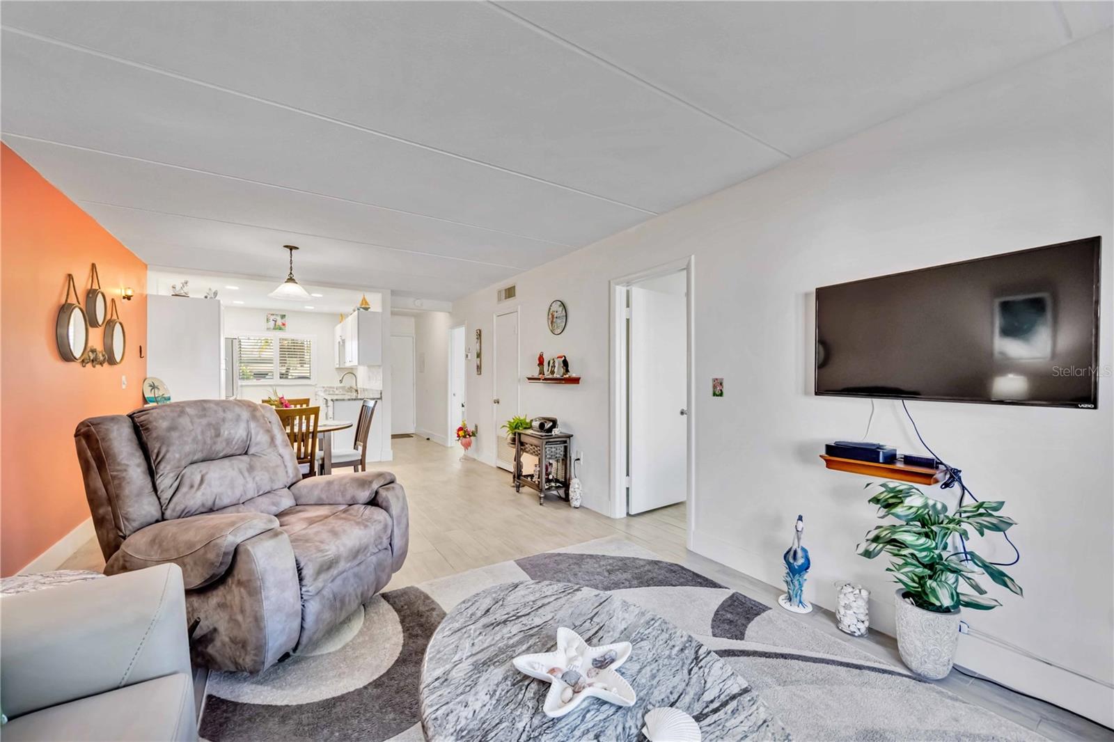 708 TAMIAMI TRL S #103, VENICE, FL, 34285