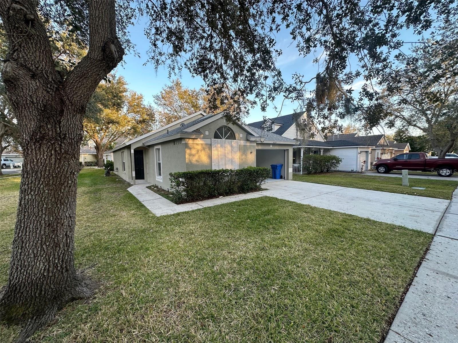 6620 SUMMER HAVEN DR, RIVERVIEW, FL, 33578