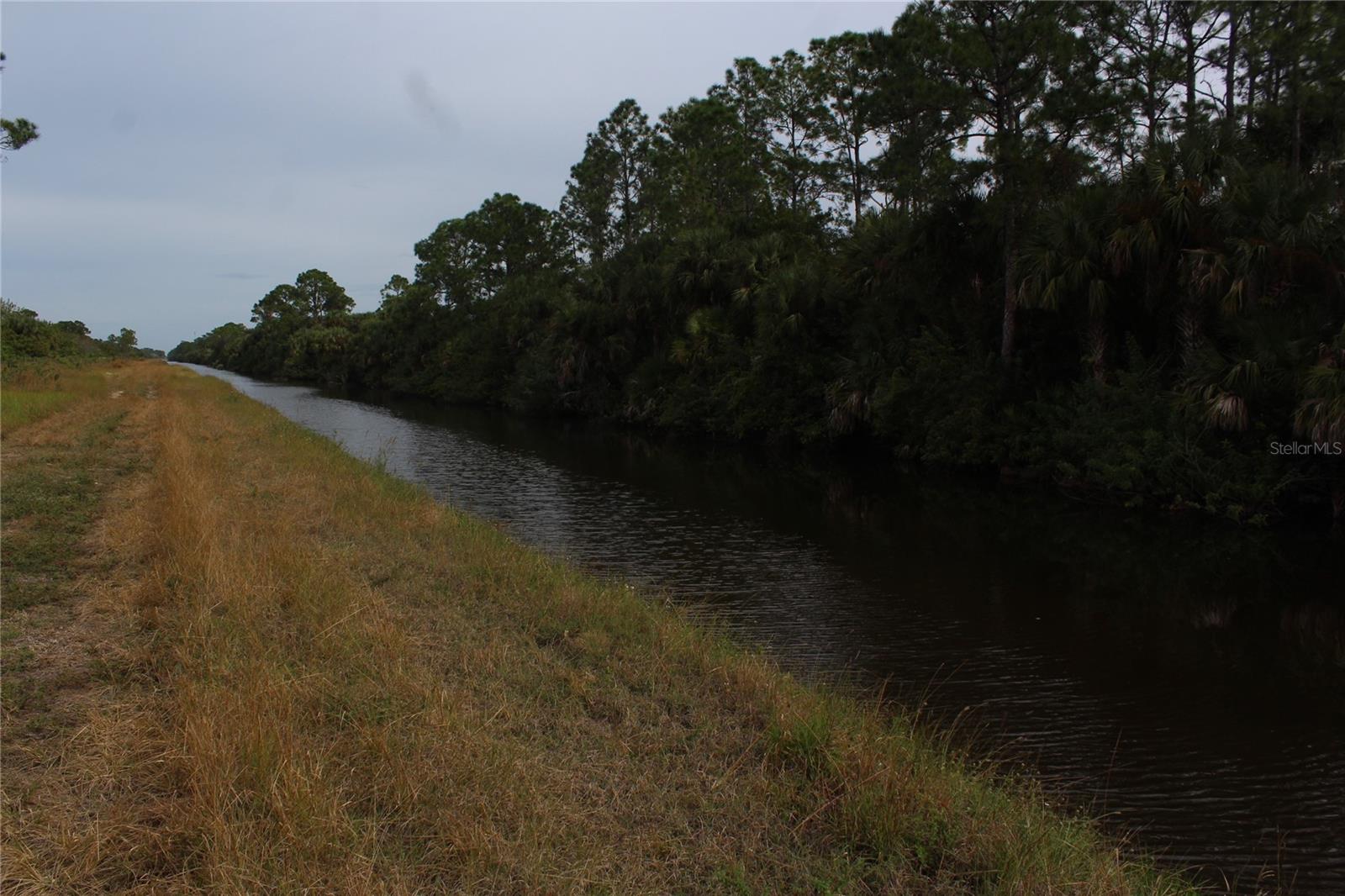 433 NAPLES AVE S, LEHIGH ACRES, FL, 33974