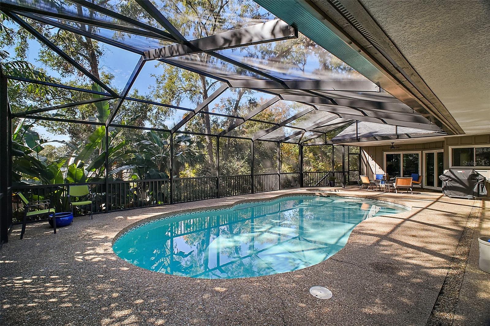 2226 DOGWOOD CIR, MOUNT DORA, FL, 32757