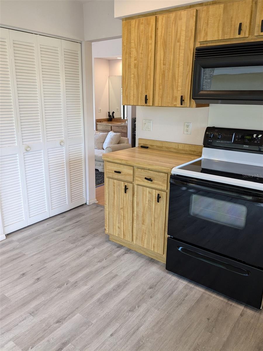 4108 CARRIAGE WAY #6, SARASOTA, FL, 34241