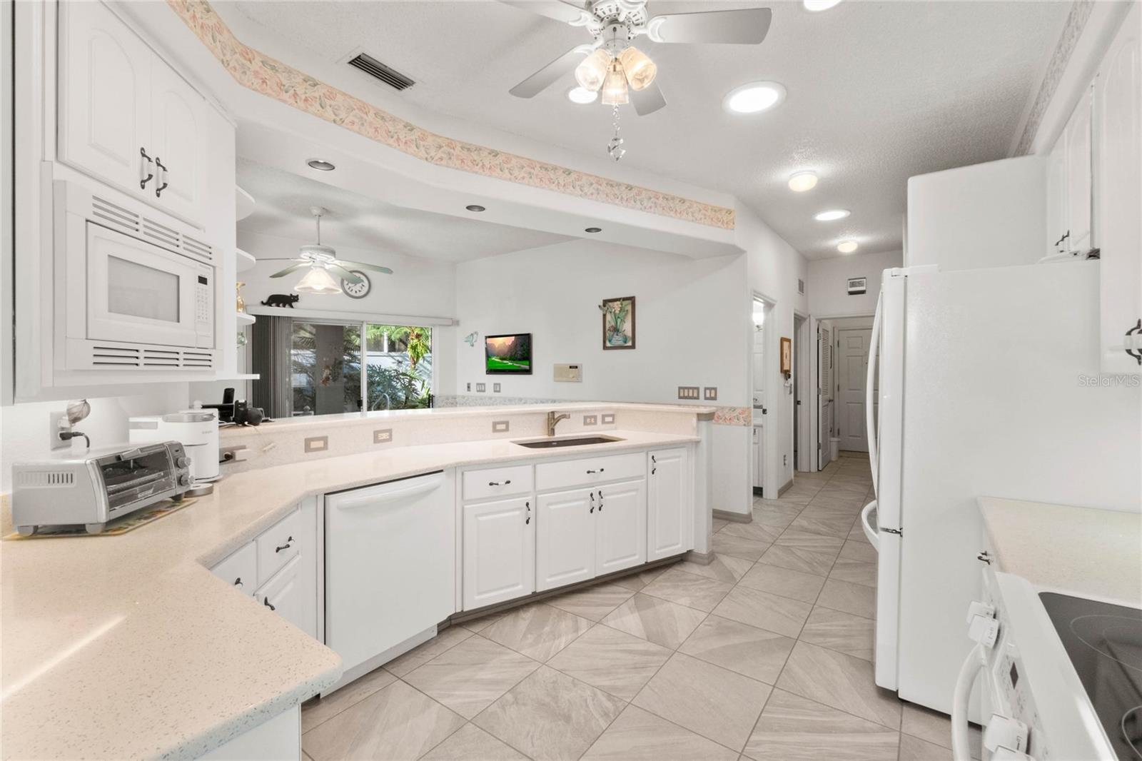 21152 ROYAL ST GEORGES LN, LEESBURG, FL, 34748