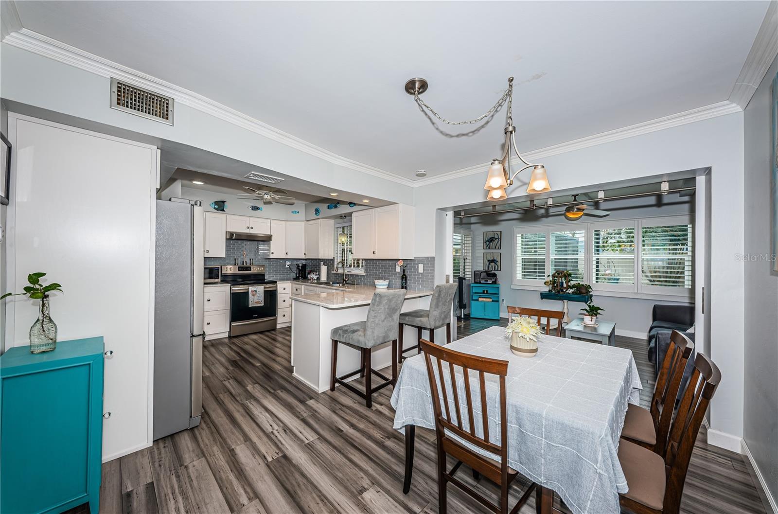 6505 HILLSIDE AVE, SEMINOLE, FL, 33772