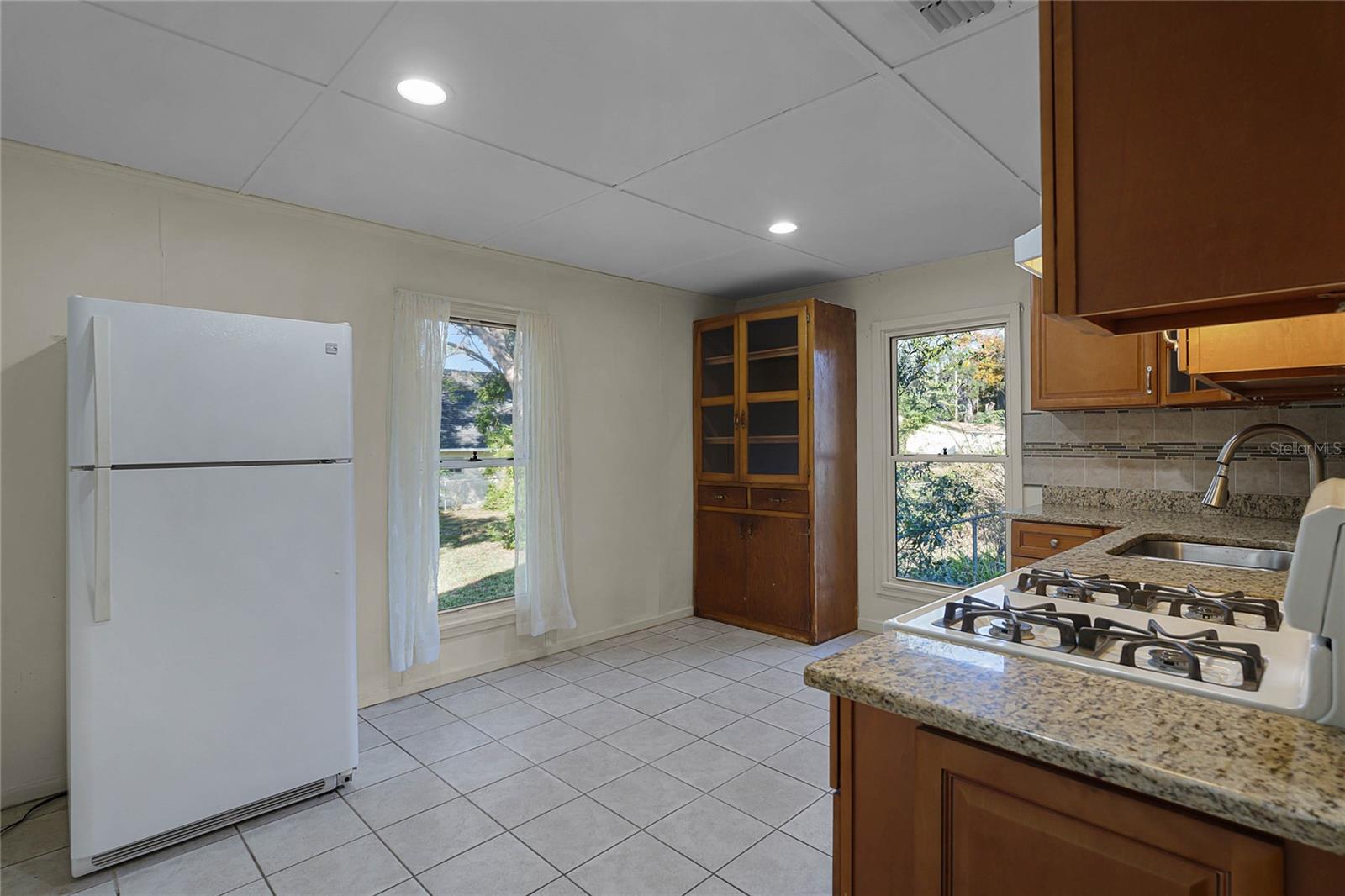 208 S MAIN AVE, MINNEOLA, FL, 34715