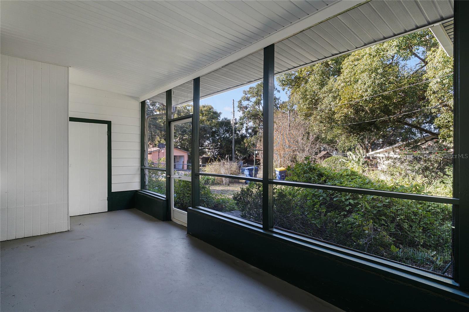 208 S MAIN AVE, MINNEOLA, FL, 34715