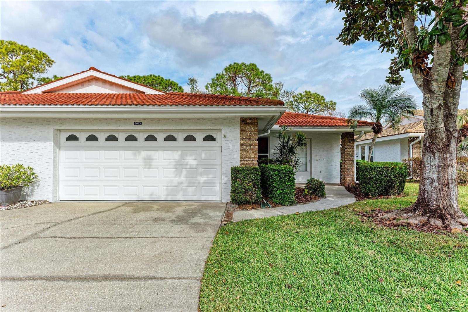 5613 GARDEN LAKES DR, BRADENTON, FL, 34203