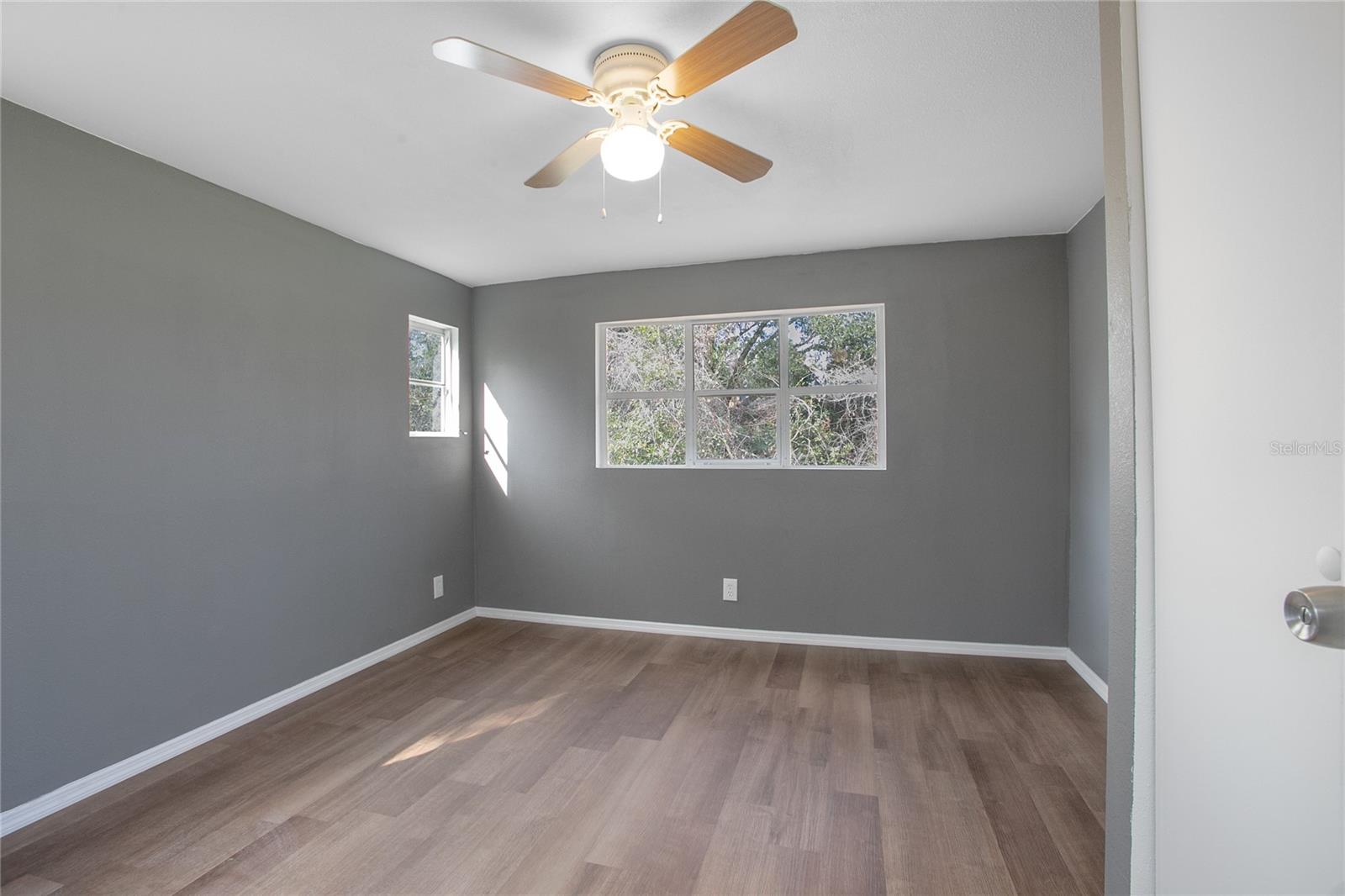 31602 HILLSIDE DR, DELAND, FL, 32720