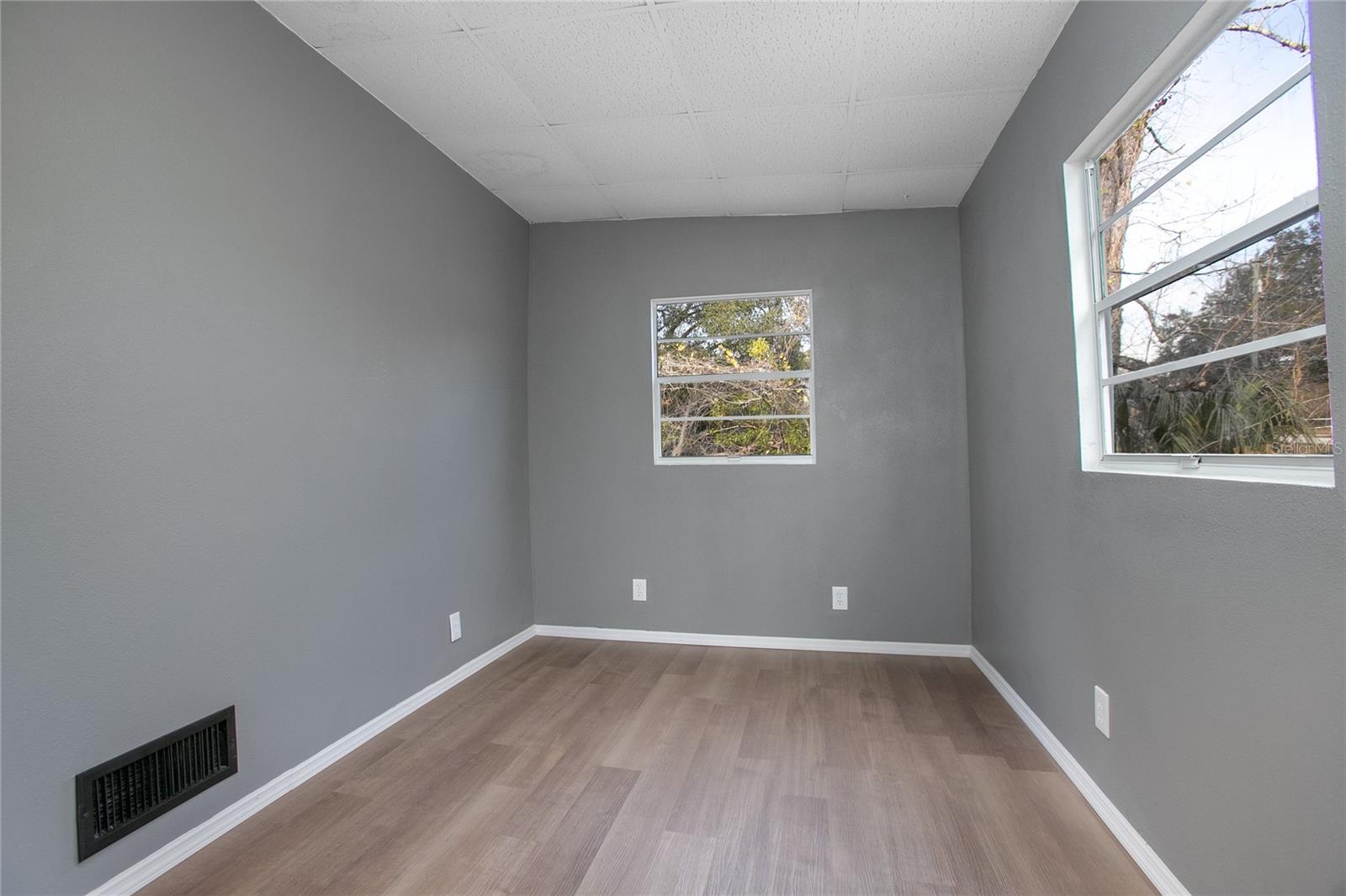 31602 HILLSIDE DR, DELAND, FL, 32720