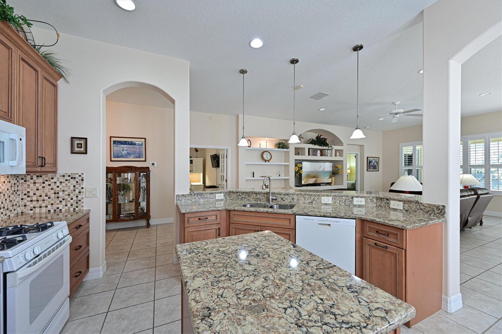 735 FOGGY MORN LN, BRADENTON, FL, 34212