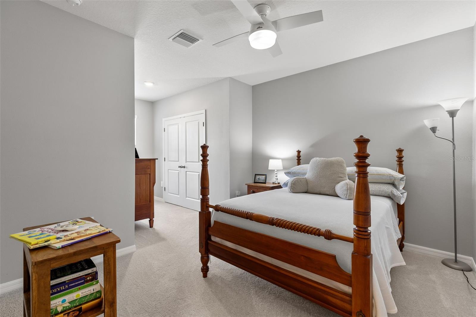 2850 MIDNIGHT PEARL DR, SARASOTA, FL, 34240