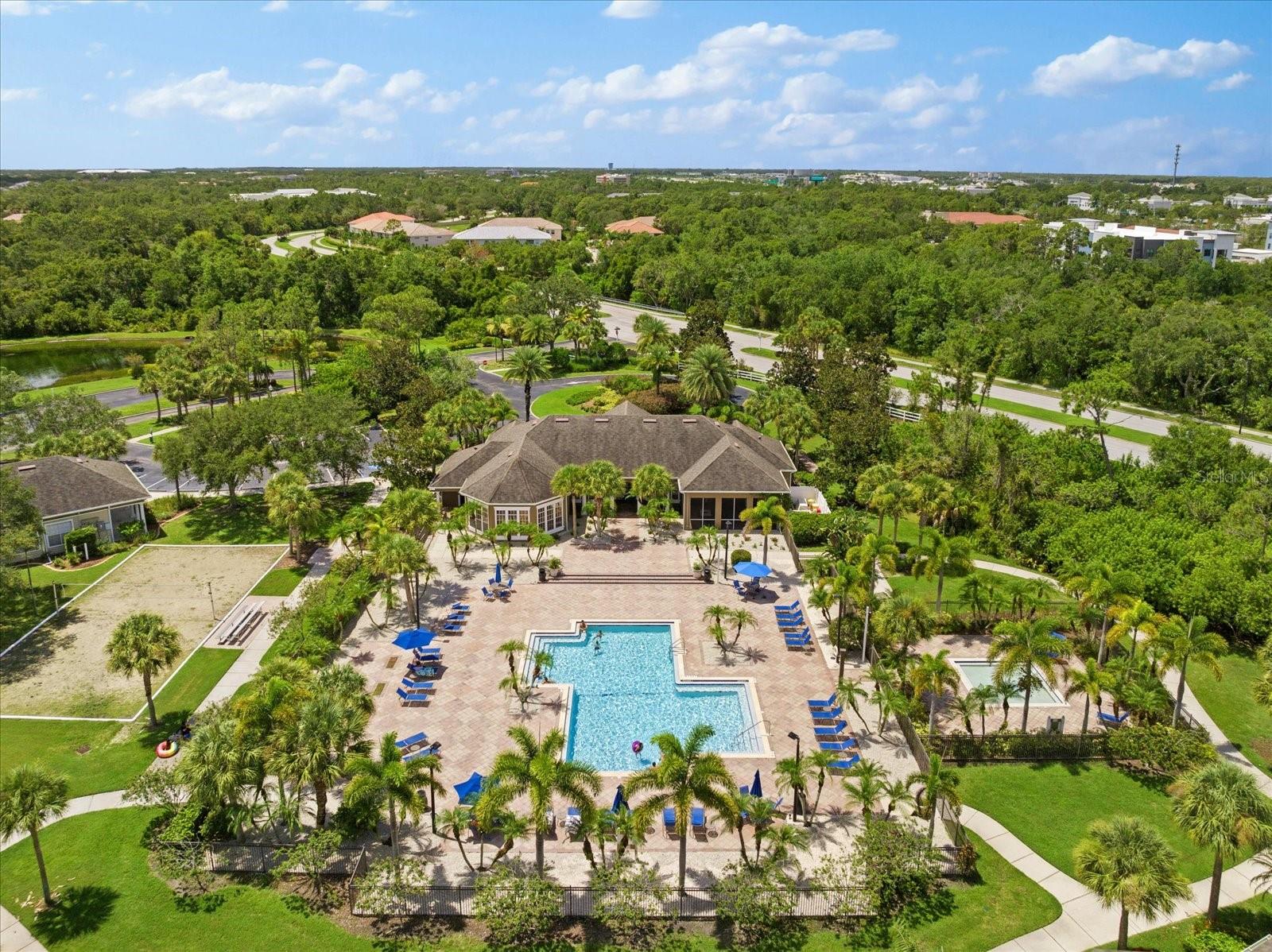 8933 MANOR LOOP #204, LAKEWOOD RANCH, FL, 34202