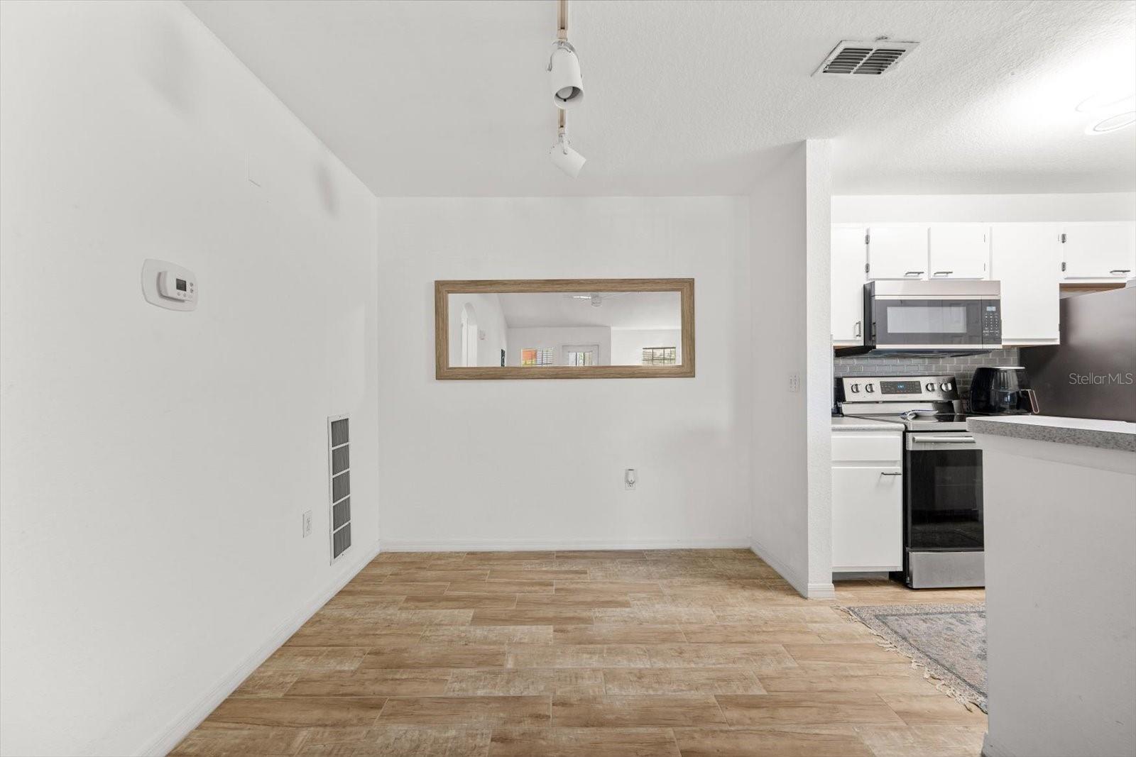 8933 MANOR LOOP #204, LAKEWOOD RANCH, FL, 34202