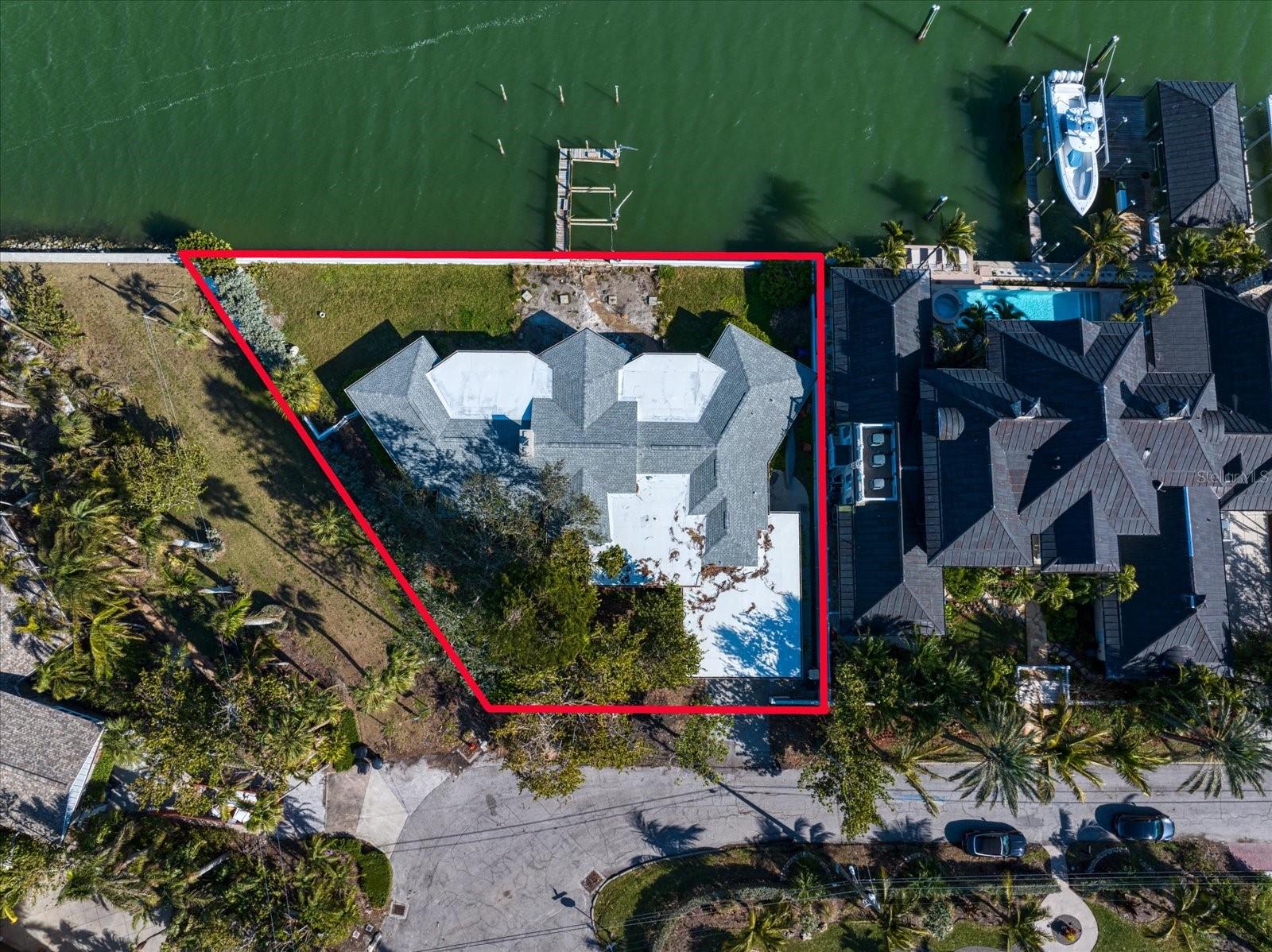 981 BAY ESPLANADE, CLEARWATER BEACH, FL, 33767