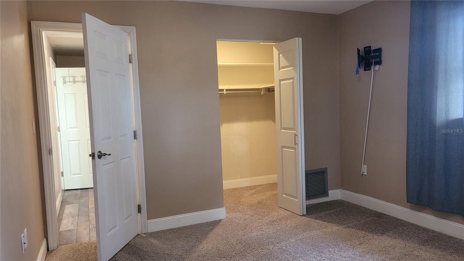 1907 CLEARVIEW LAKE DR, CLEARWATER, FL, 33755