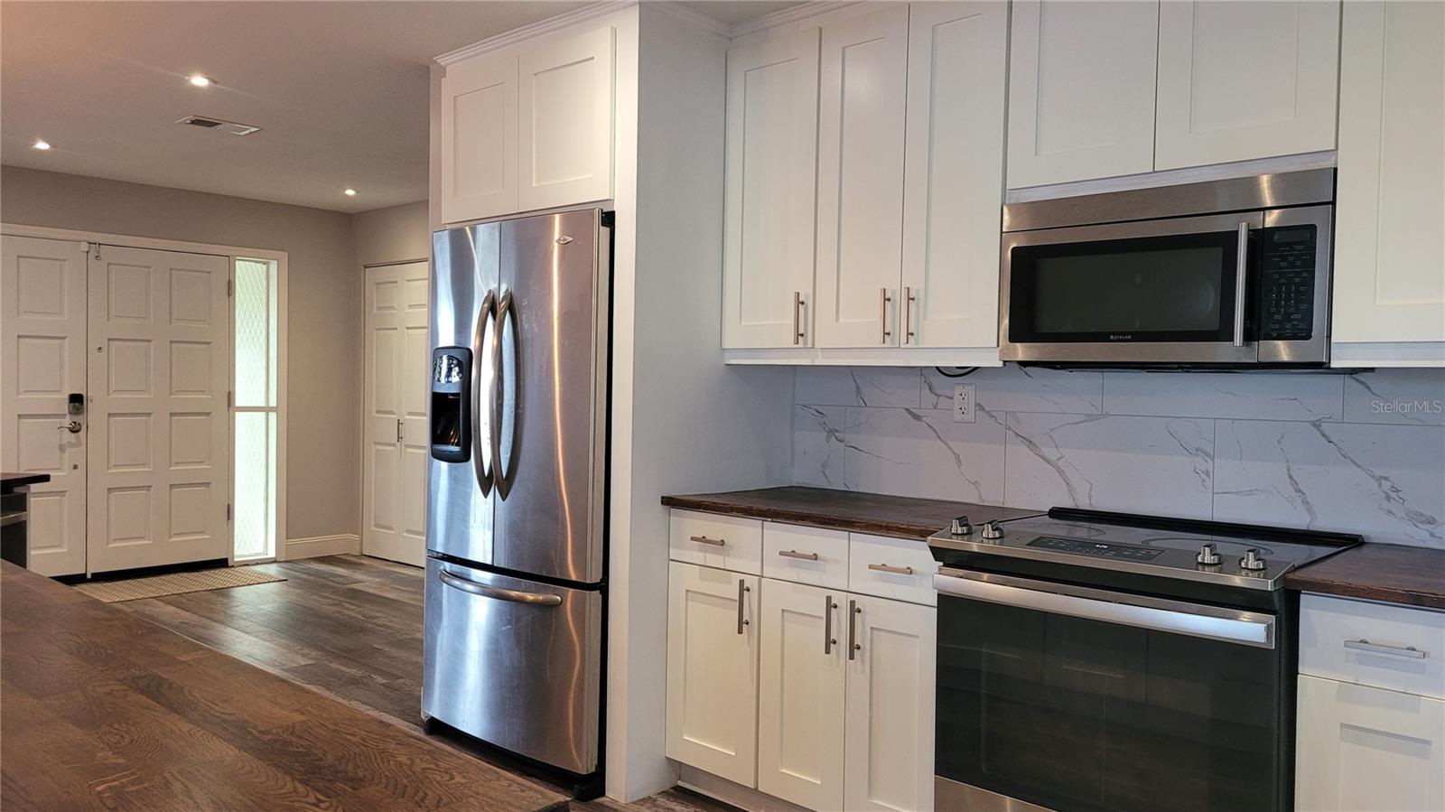 1907 CLEARVIEW LAKE DR, CLEARWATER, FL, 33755