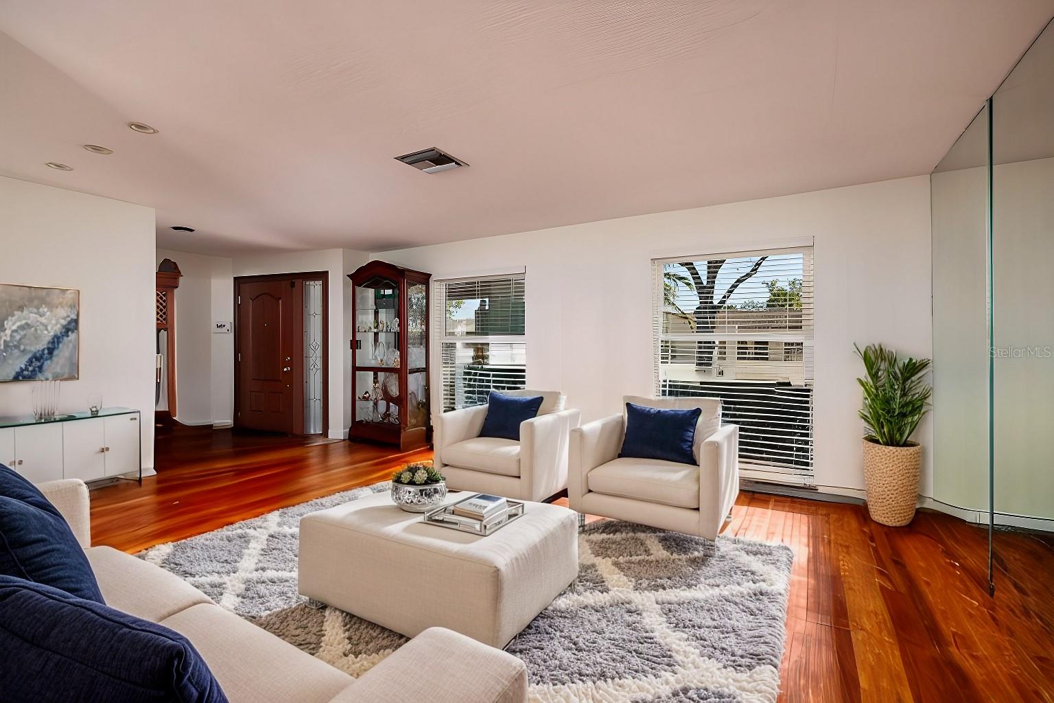 9372 121ST ST, SEMINOLE, FL, 33772