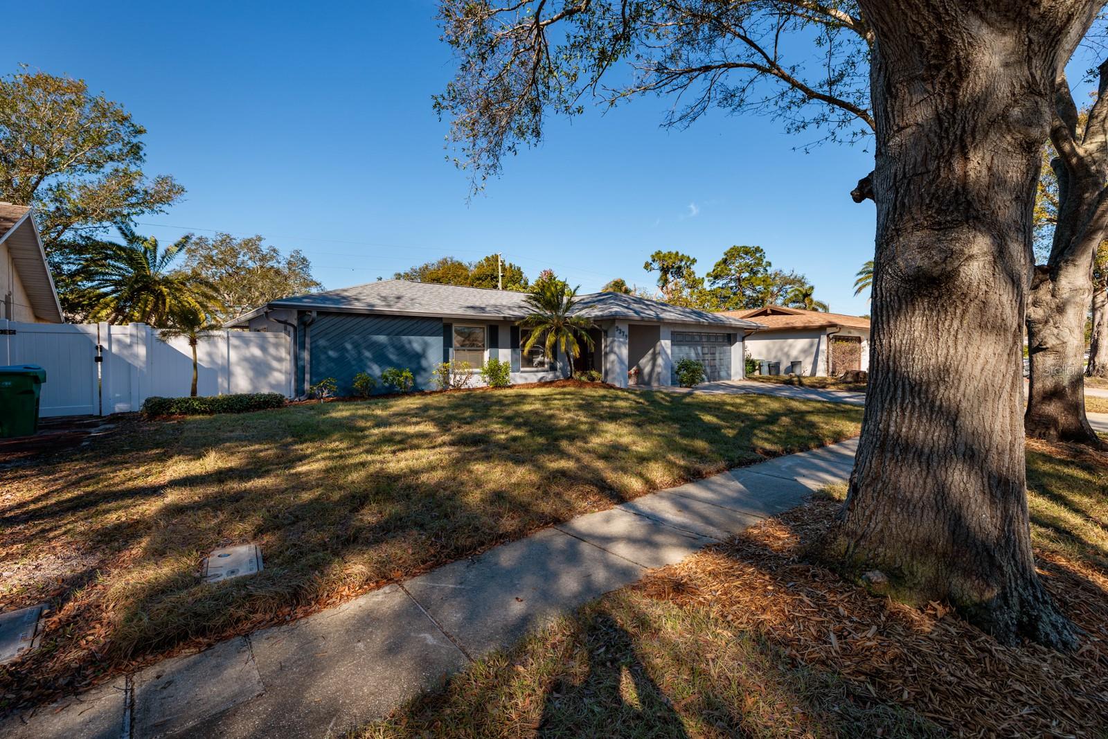 9372 121ST ST, SEMINOLE, FL, 33772