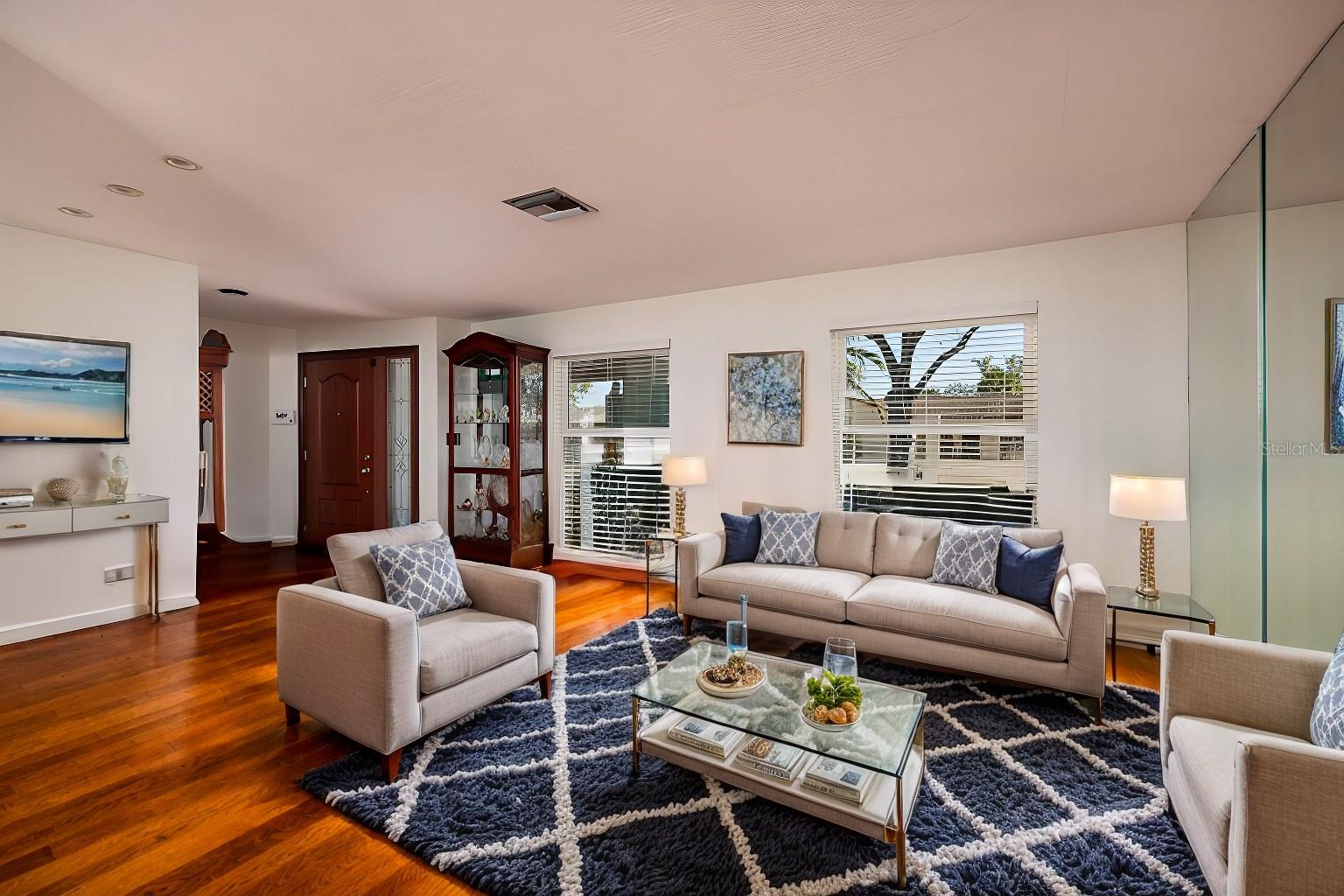 9372 121ST ST, SEMINOLE, FL, 33772