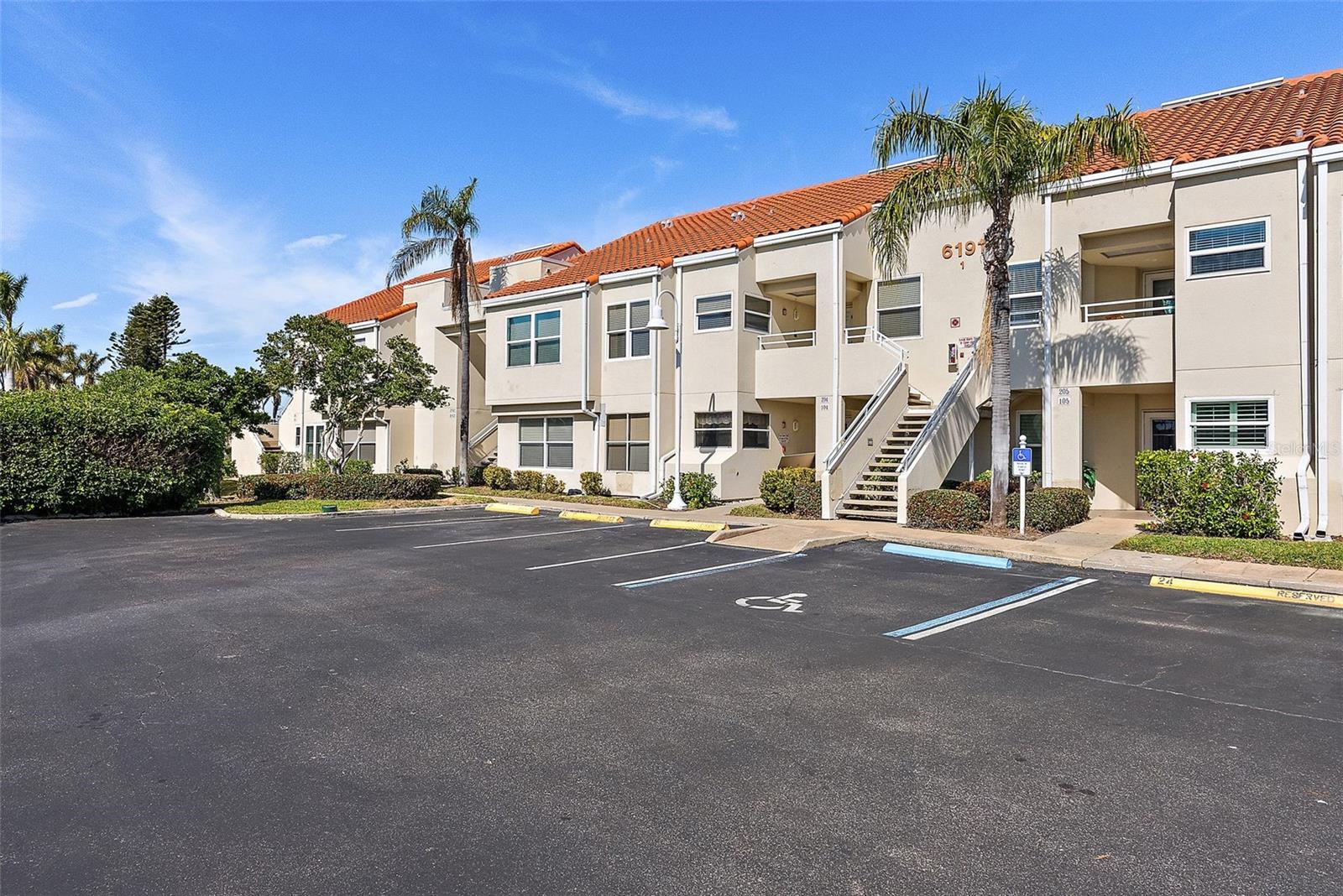 6191 BAHIA DEL MAR BLVD #201, ST PETERSBURG, FL, 33715