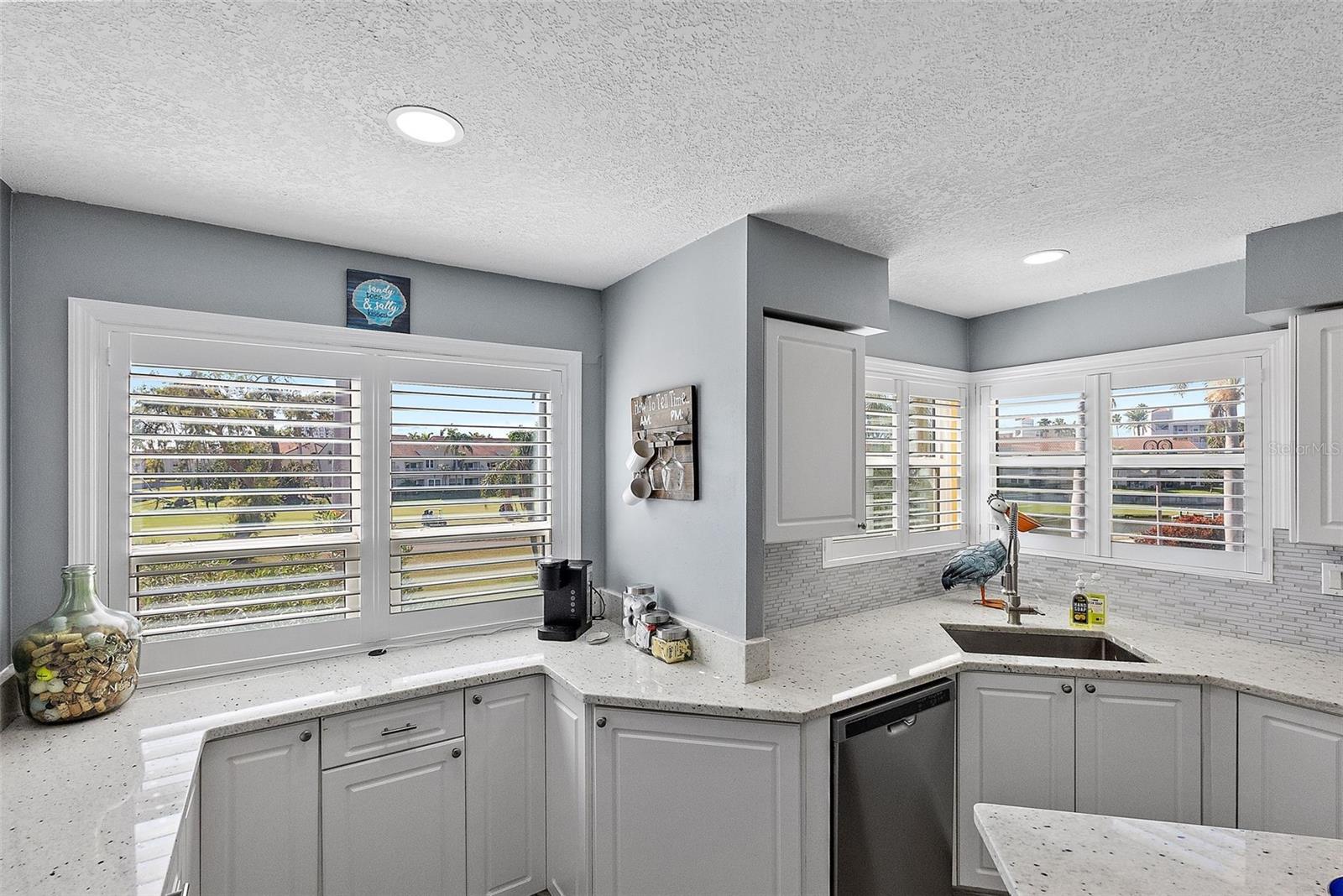 6191 BAHIA DEL MAR BLVD #201, ST PETERSBURG, FL, 33715