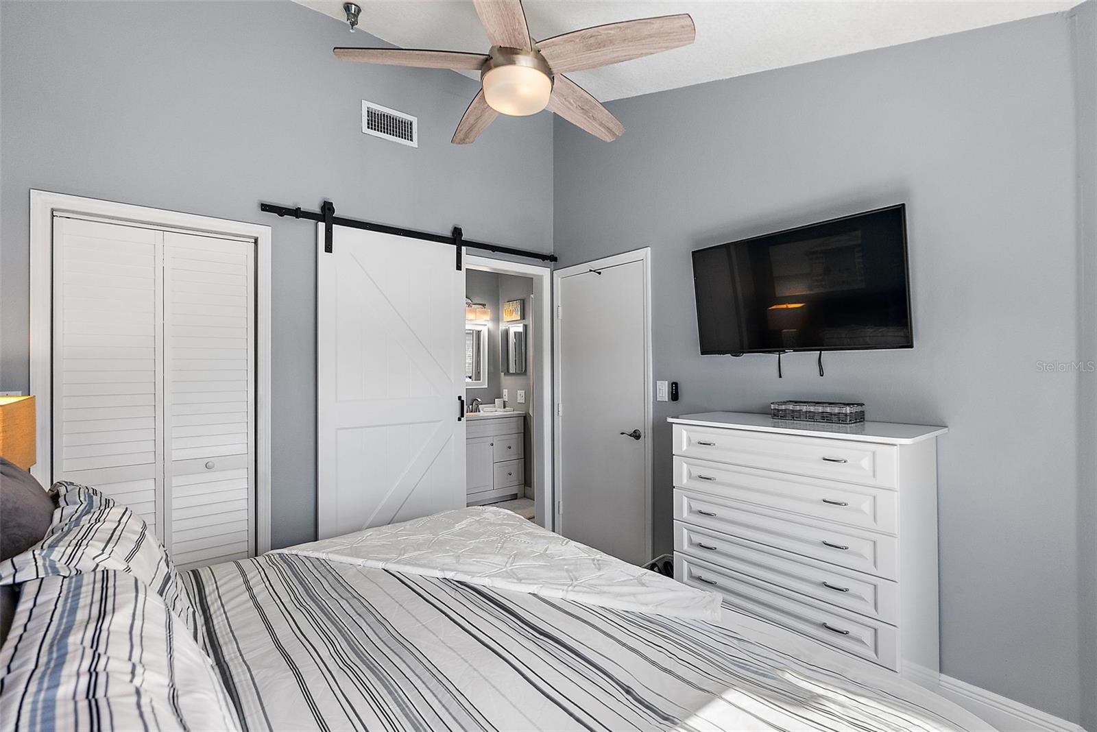 6191 BAHIA DEL MAR BLVD #201, ST PETERSBURG, FL, 33715