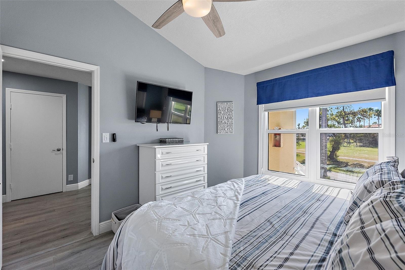 6191 BAHIA DEL MAR BLVD #201, ST PETERSBURG, FL, 33715