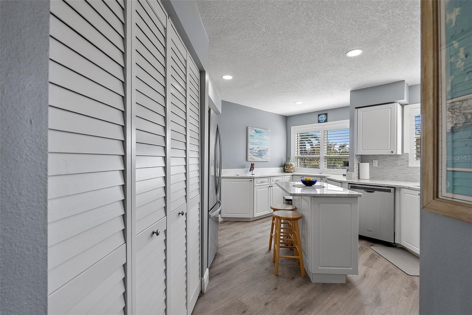 6191 BAHIA DEL MAR BLVD #201, ST PETERSBURG, FL, 33715