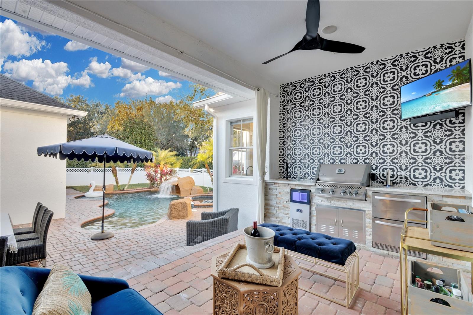 11401 CAMDEN PARK DR, WINDERMERE, FL, 34786