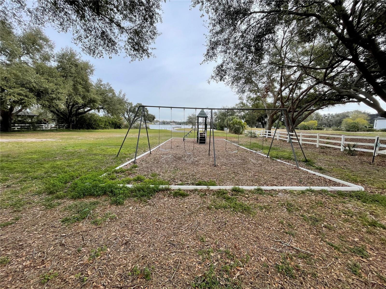 10438 LAKE HILL DR, CLERMONT, FL, 34711