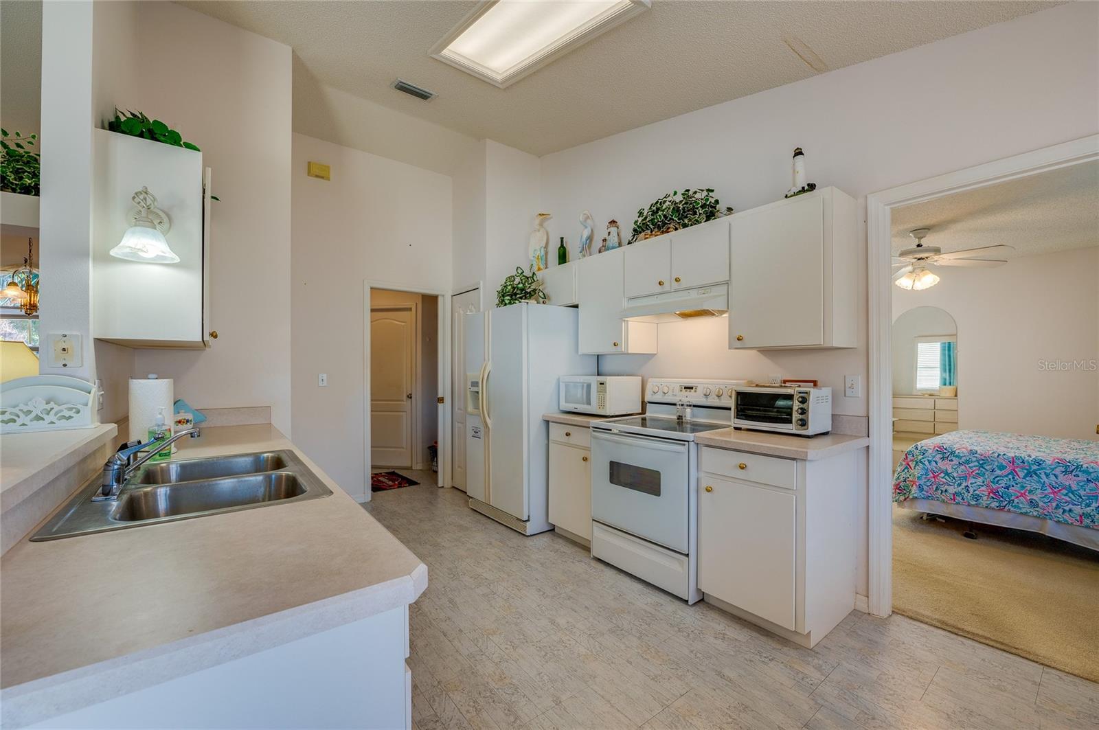 2932 WINDLE LN, SOUTH DAYTONA, FL, 32119