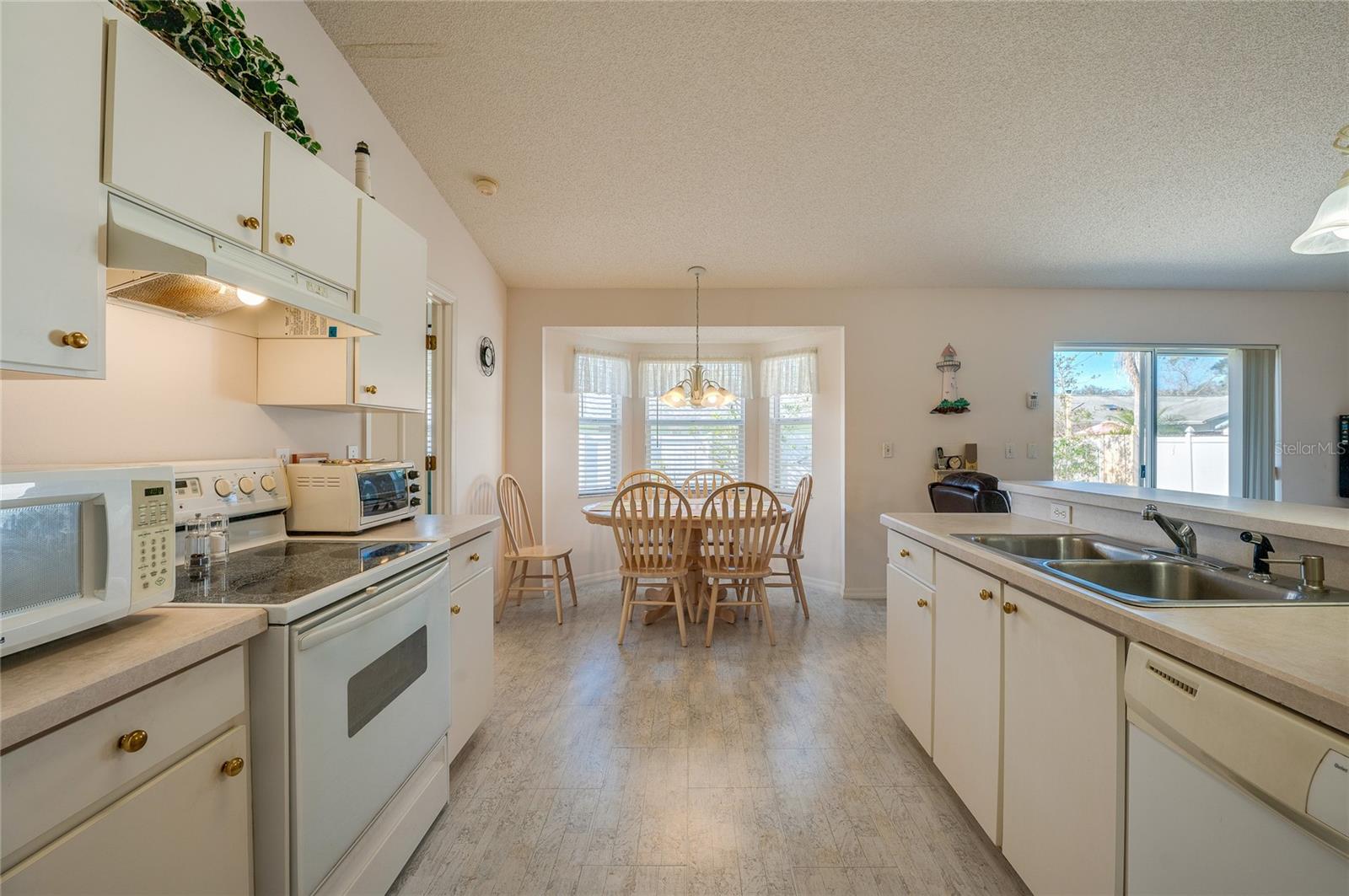 2932 WINDLE LN, SOUTH DAYTONA, FL, 32119