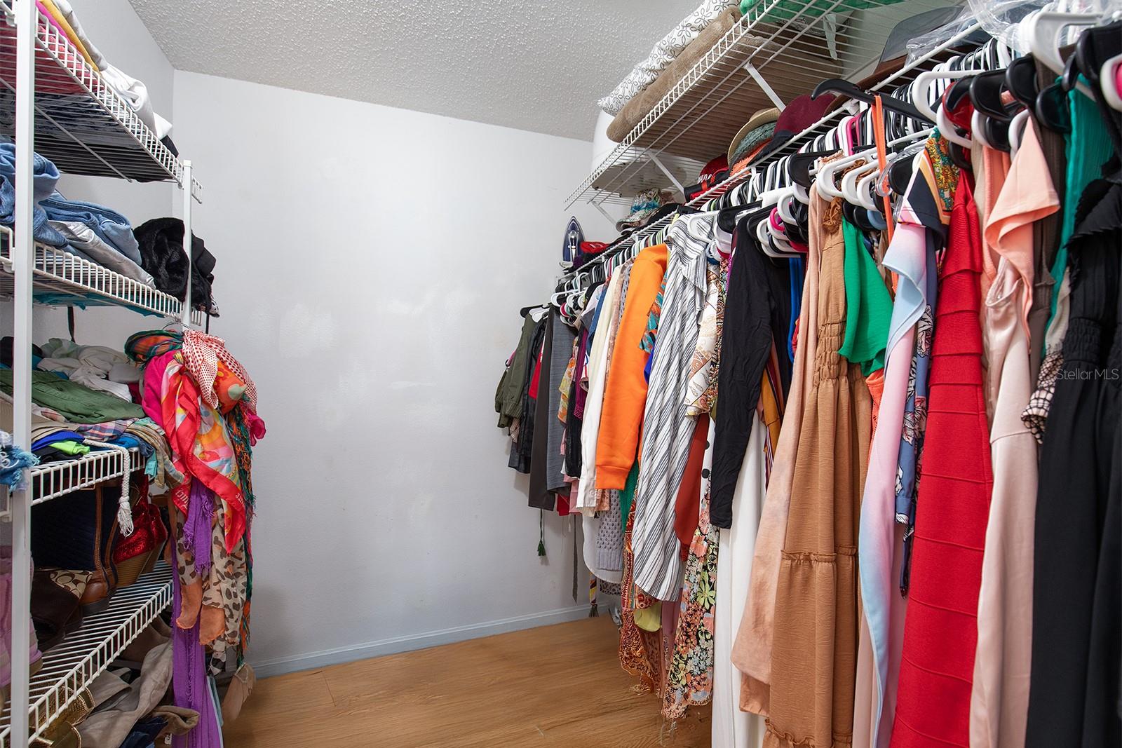 652 MOUNTAIN WAY AVE, DELTONA, FL, 32738