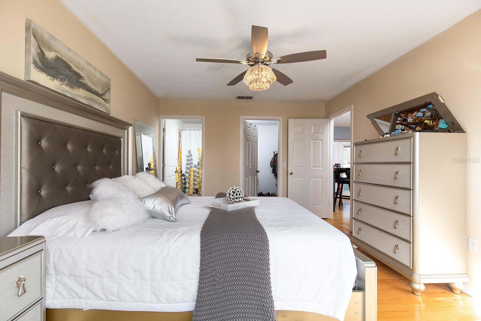 652 MOUNTAIN WAY AVE, DELTONA, FL, 32738