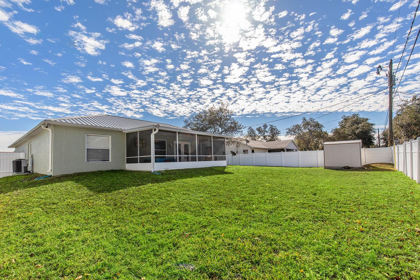 652 MOUNTAIN WAY AVE, DELTONA, FL, 32738