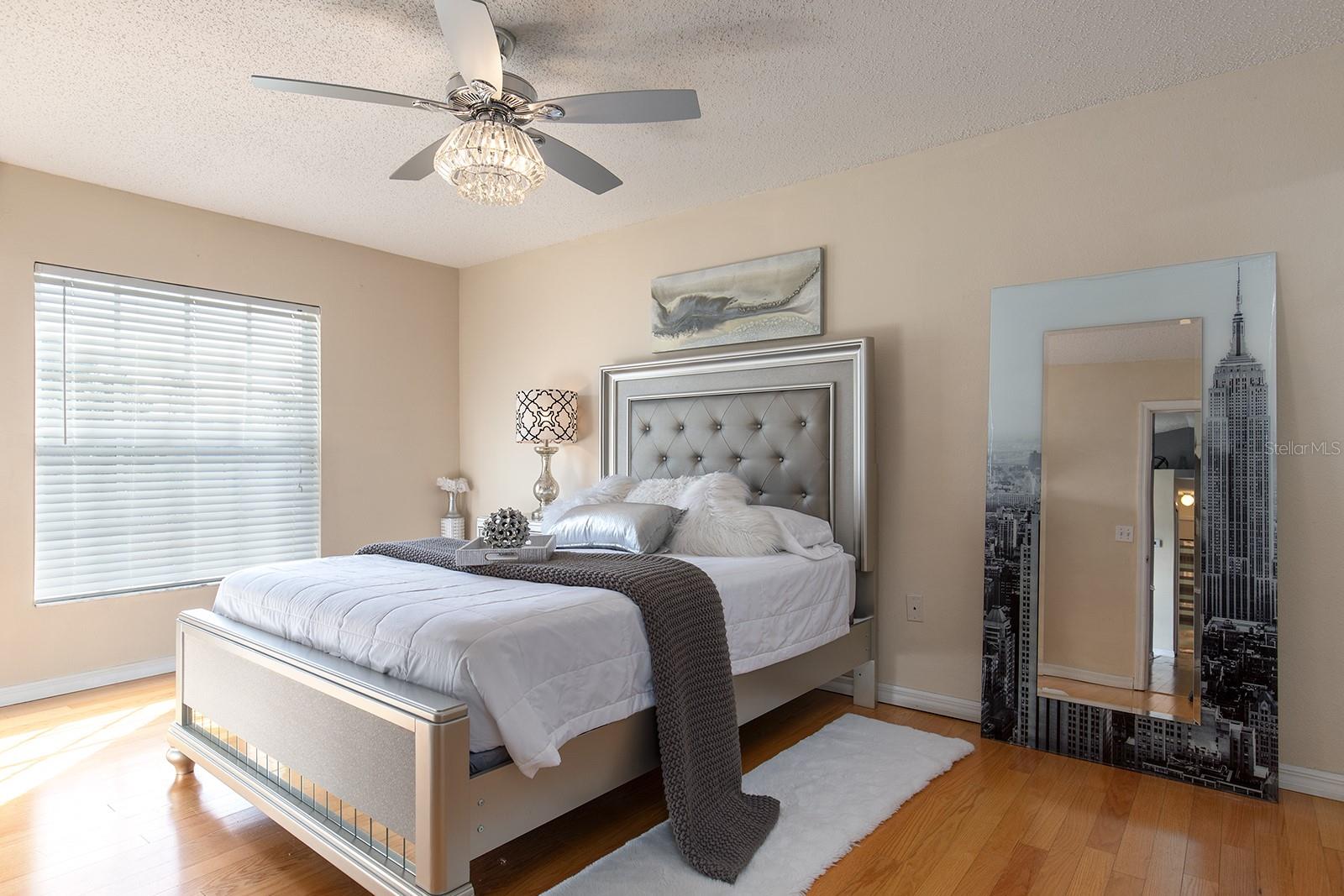 652 MOUNTAIN WAY AVE, DELTONA, FL, 32738