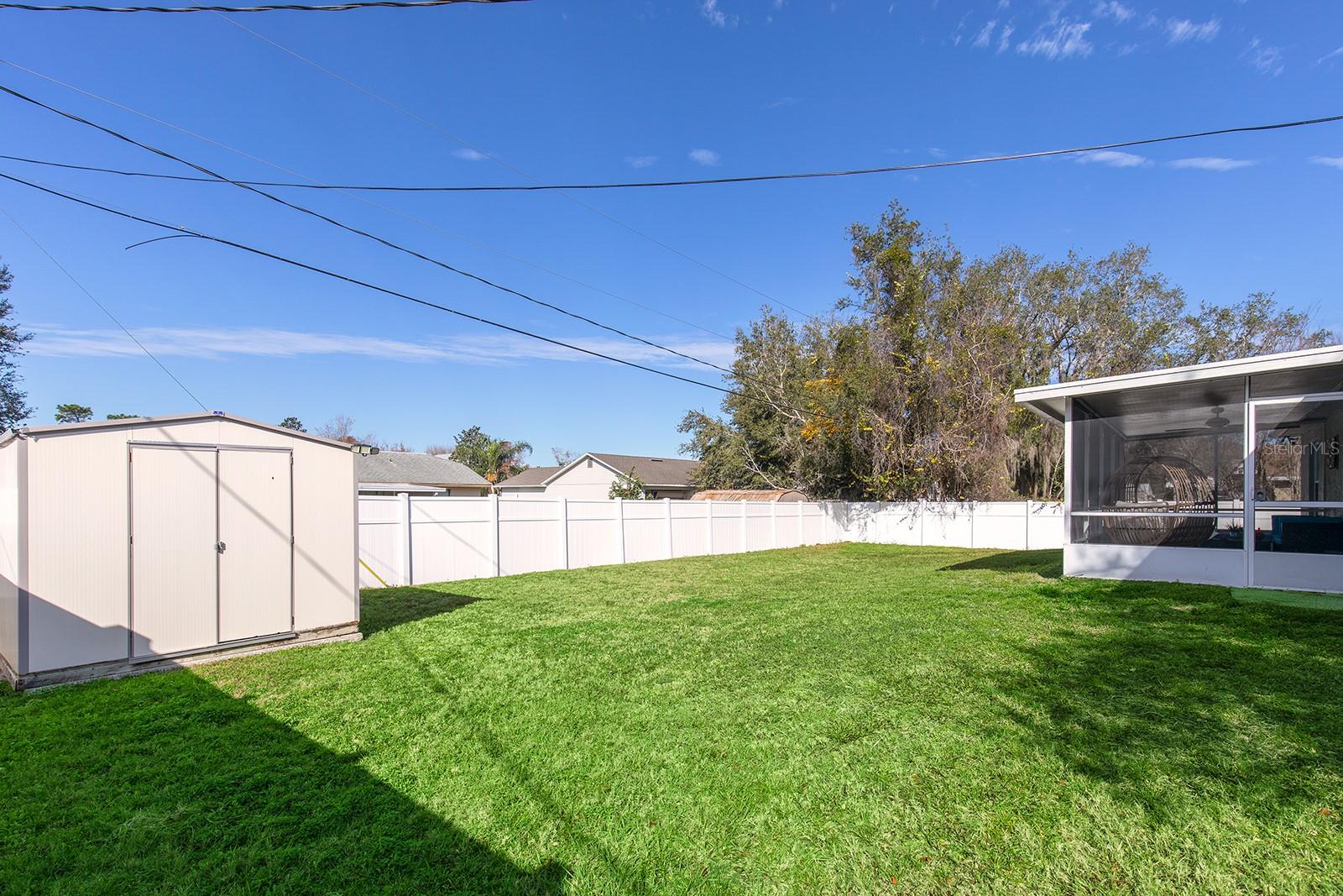 652 MOUNTAIN WAY AVE, DELTONA, FL, 32738