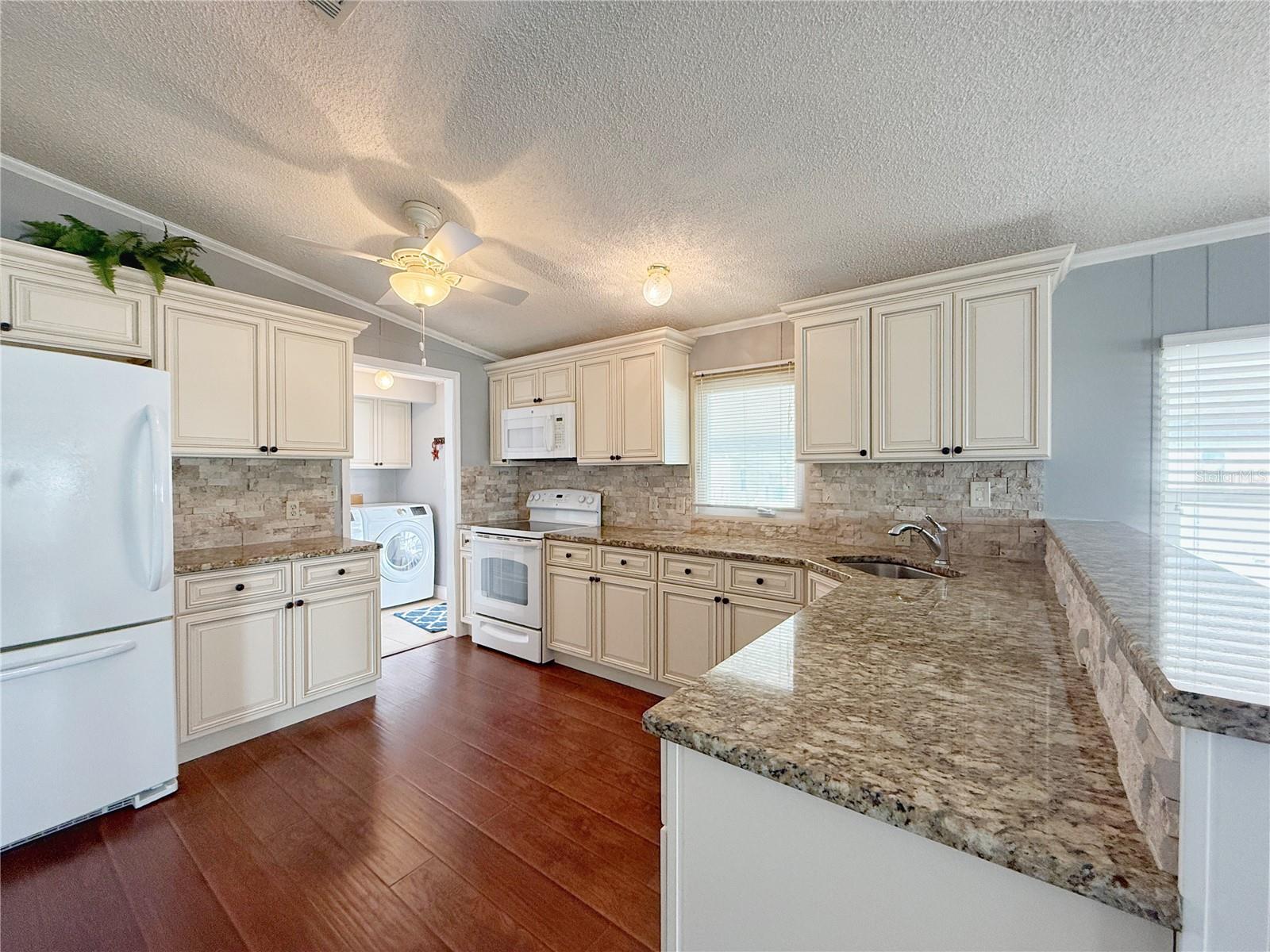 112 SAINT PIERRES WAY, APOLLO BEACH, FL, 33572