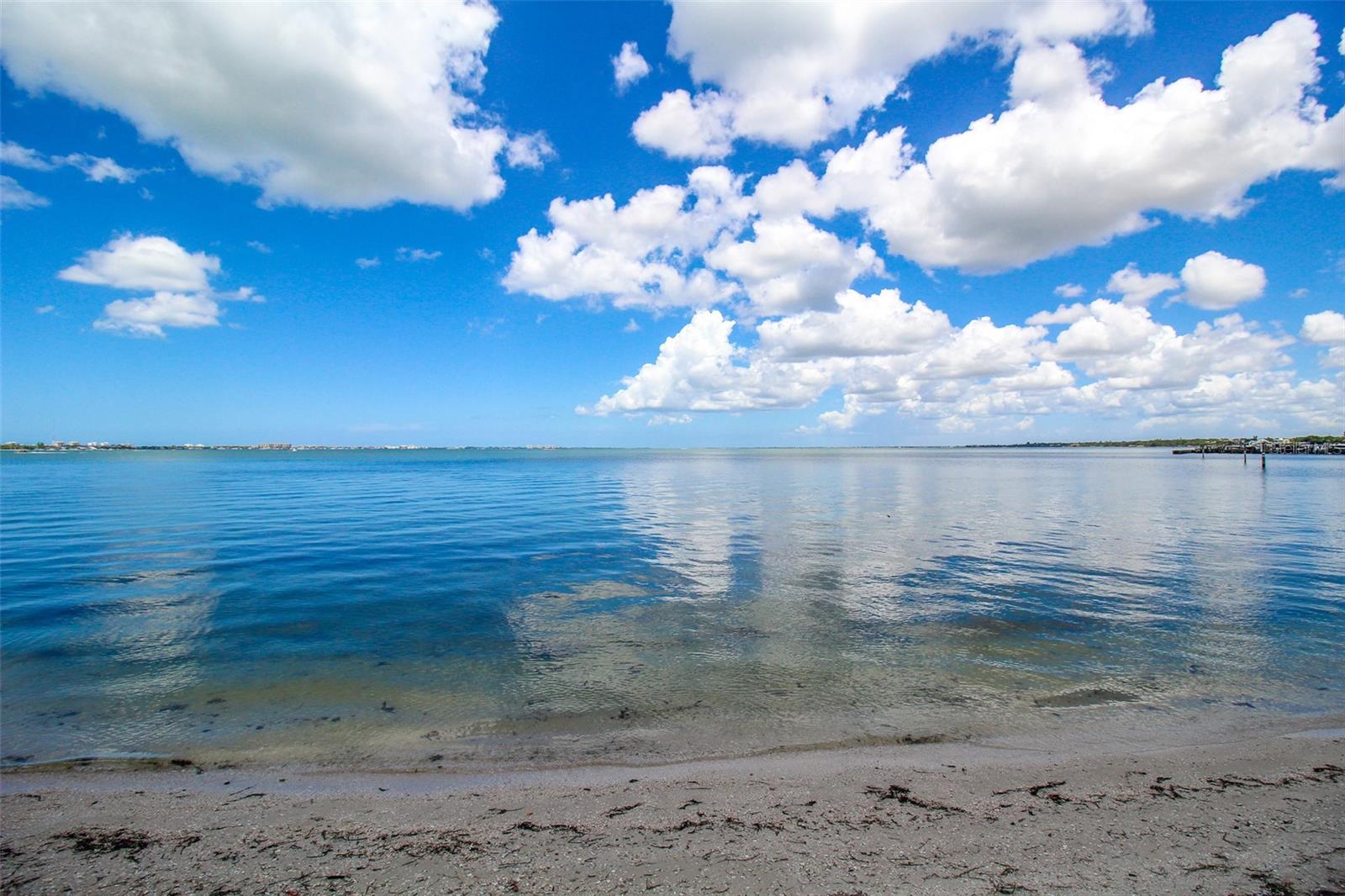 11 SUNSET DR #304, SARASOTA, FL, 34236