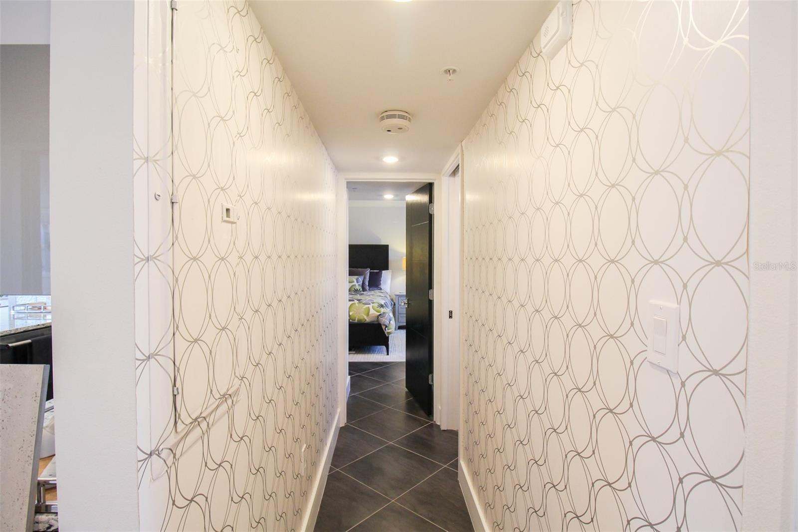 11 SUNSET DR #304, SARASOTA, FL, 34236