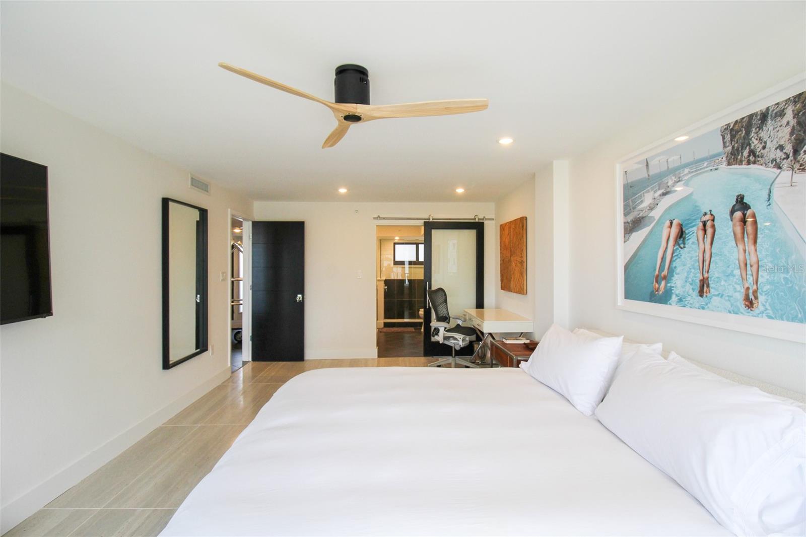 11 SUNSET DR #304, SARASOTA, FL, 34236