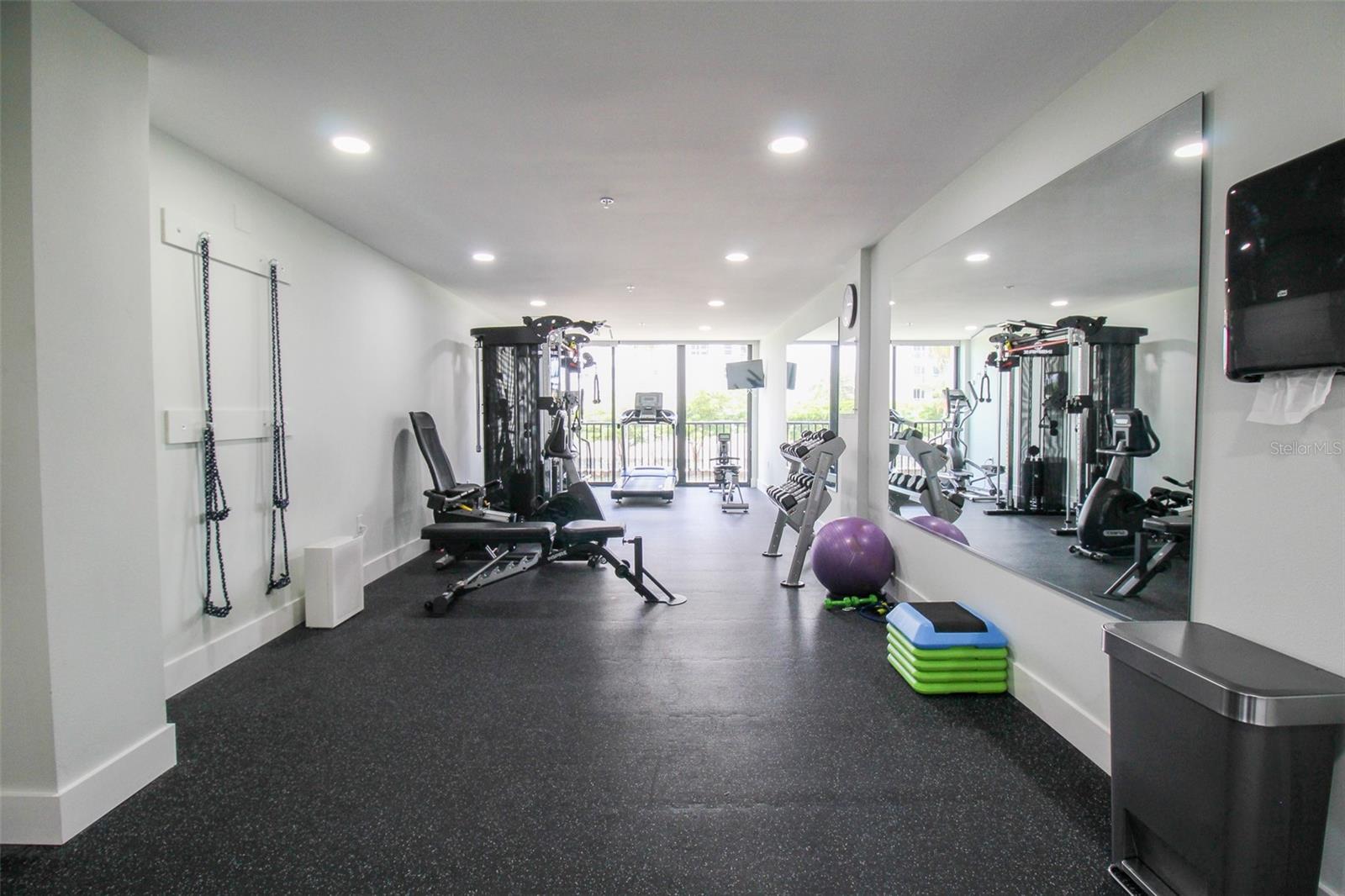 11 SUNSET DR #304, SARASOTA, FL, 34236