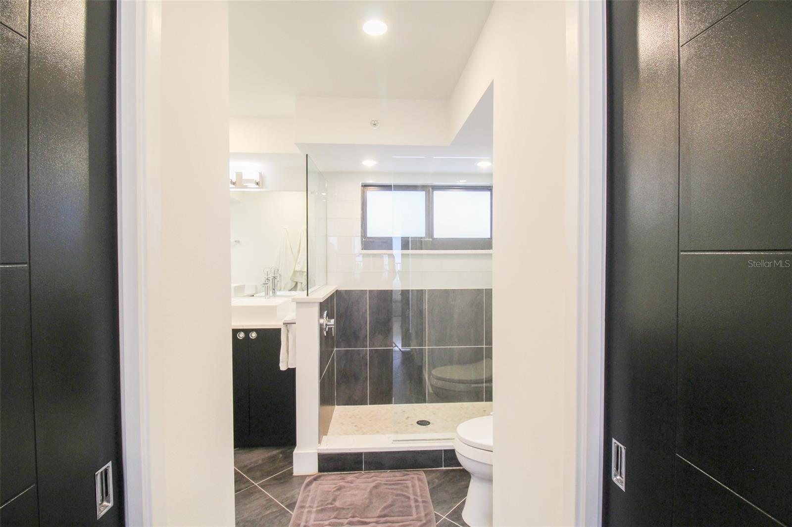 11 SUNSET DR #304, SARASOTA, FL, 34236