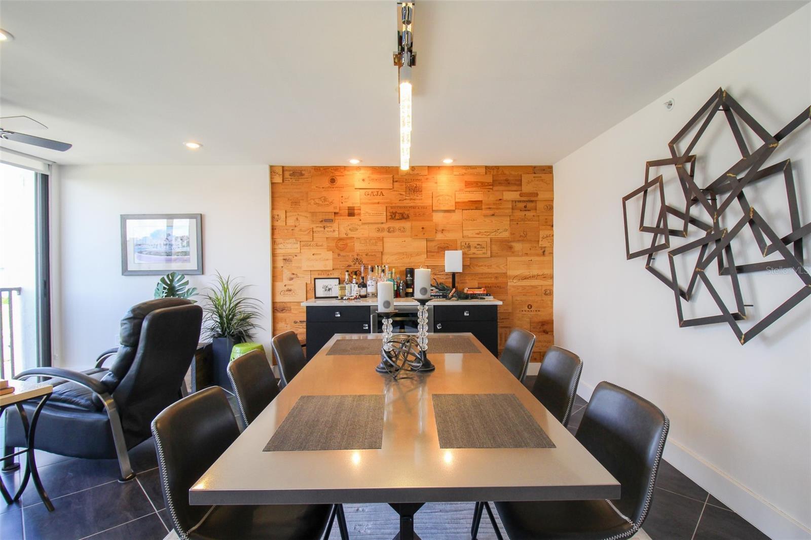 11 SUNSET DR #304, SARASOTA, FL, 34236