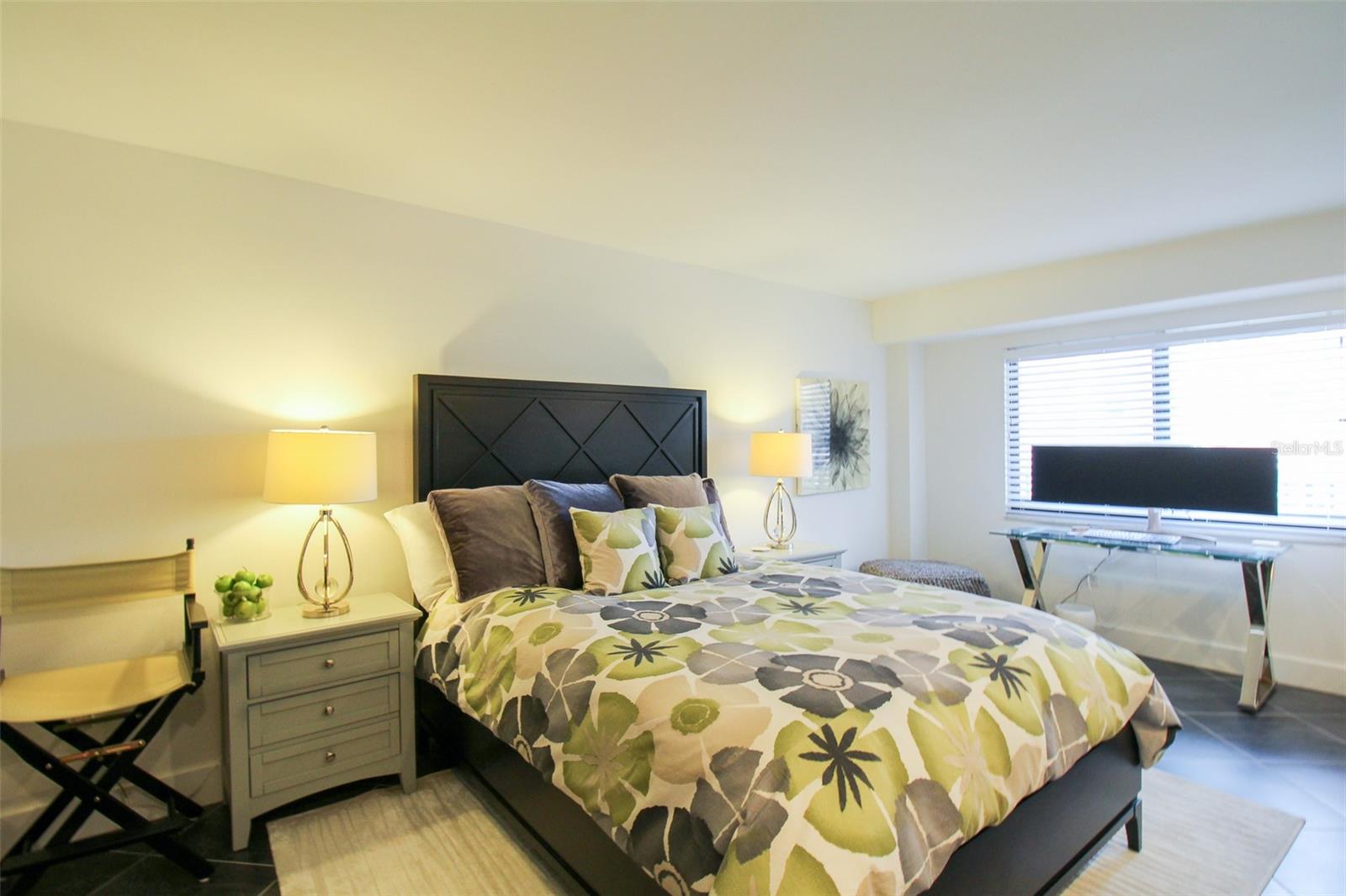 11 SUNSET DR #304, SARASOTA, FL, 34236