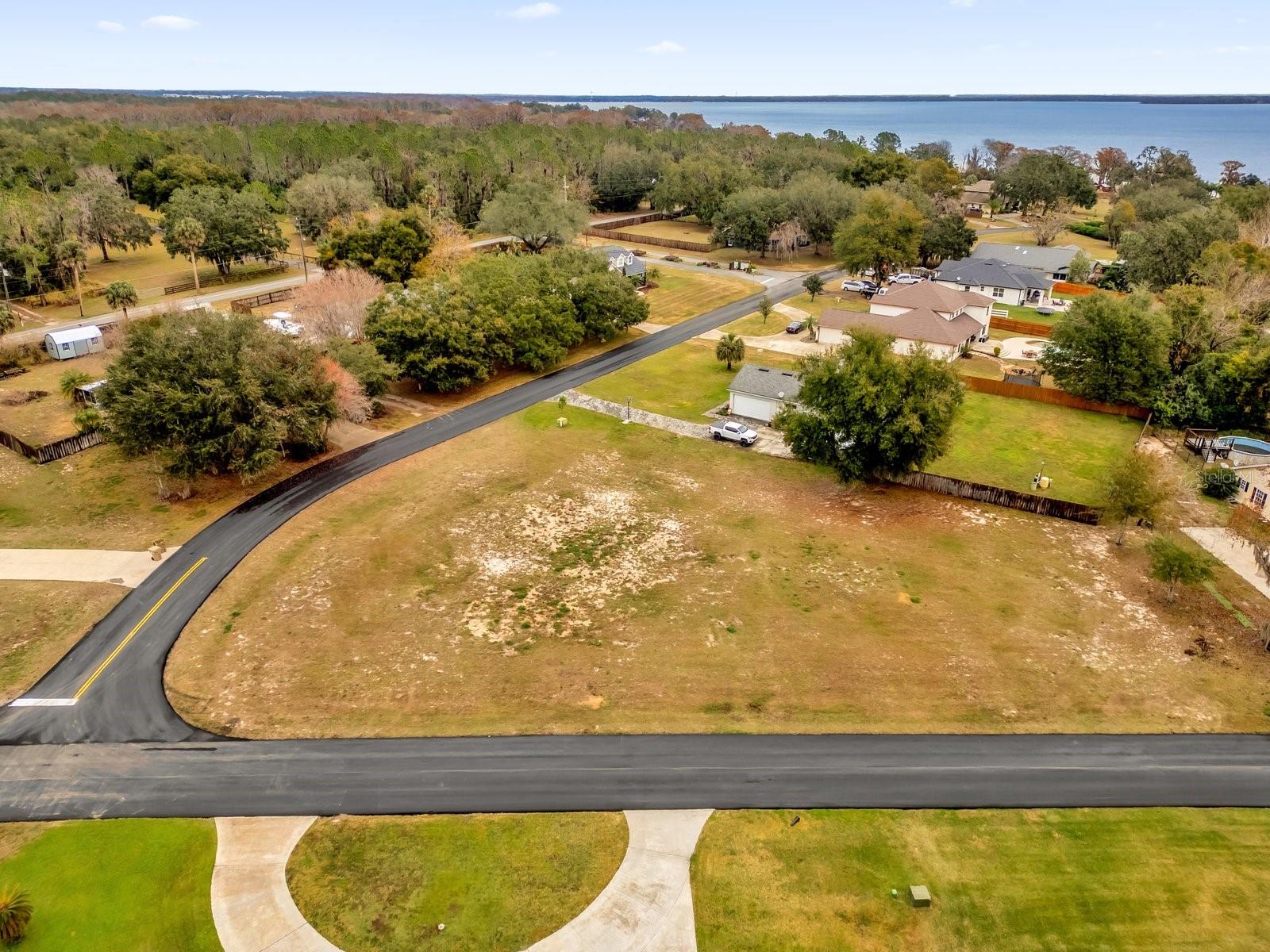 FROG LOG LN, LEESBURG, FL, 34748