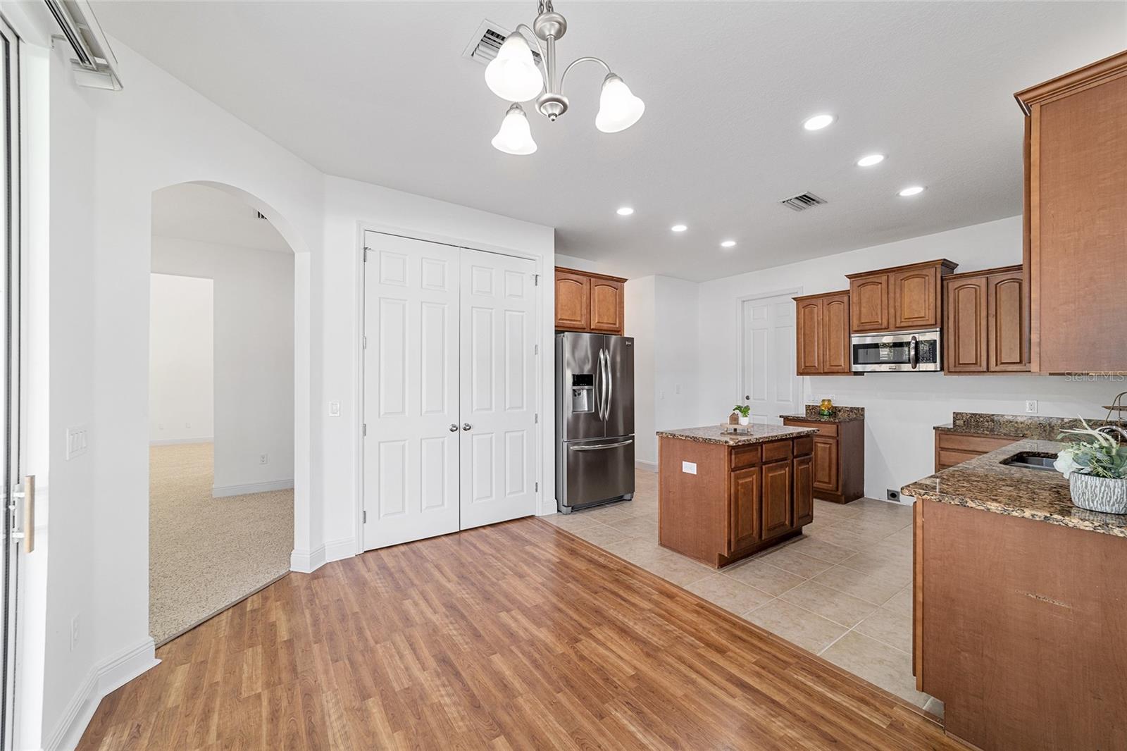 4107 NE 58TH CIR, SILVER SPRINGS, FL, 34488