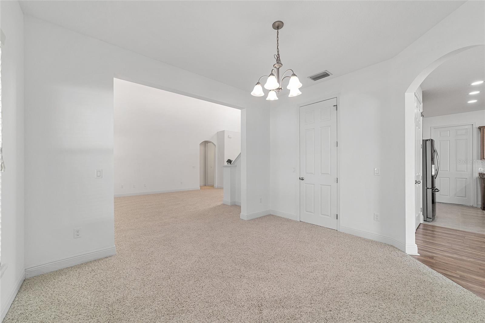 4107 NE 58TH CIR, SILVER SPRINGS, FL, 34488