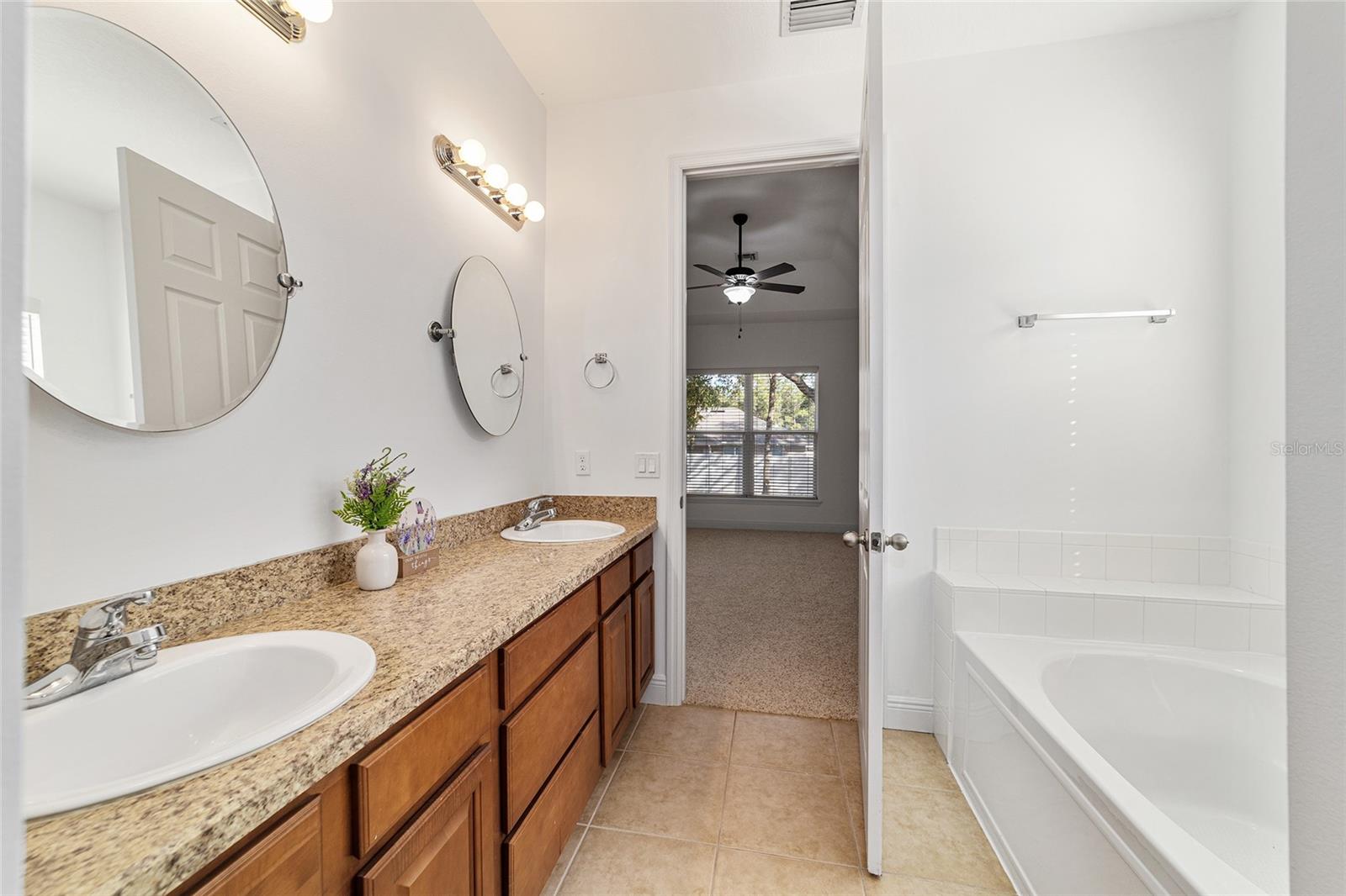 4107 NE 58TH CIR, SILVER SPRINGS, FL, 34488