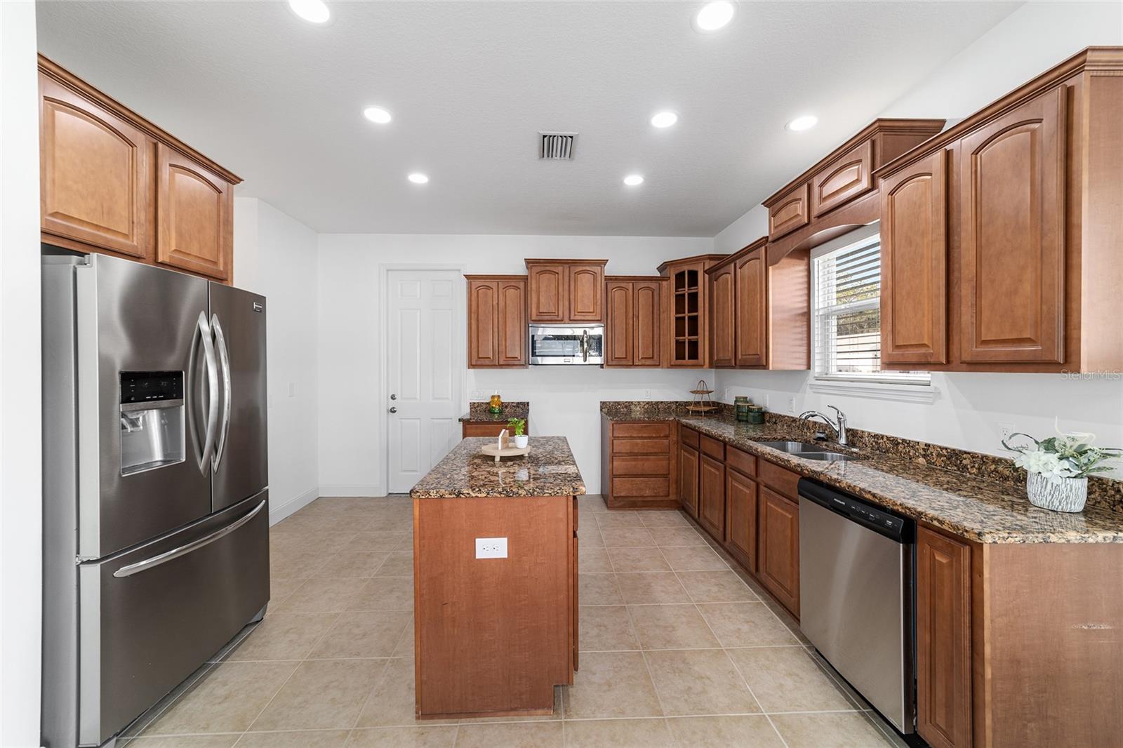 4107 NE 58TH CIR, SILVER SPRINGS, FL, 34488